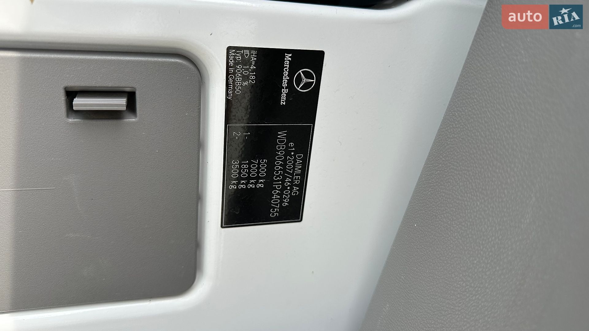 Mercedes-Benz Sprinter 2018 VIN WDB9066531P640755 фото оголошення 14 з 33
