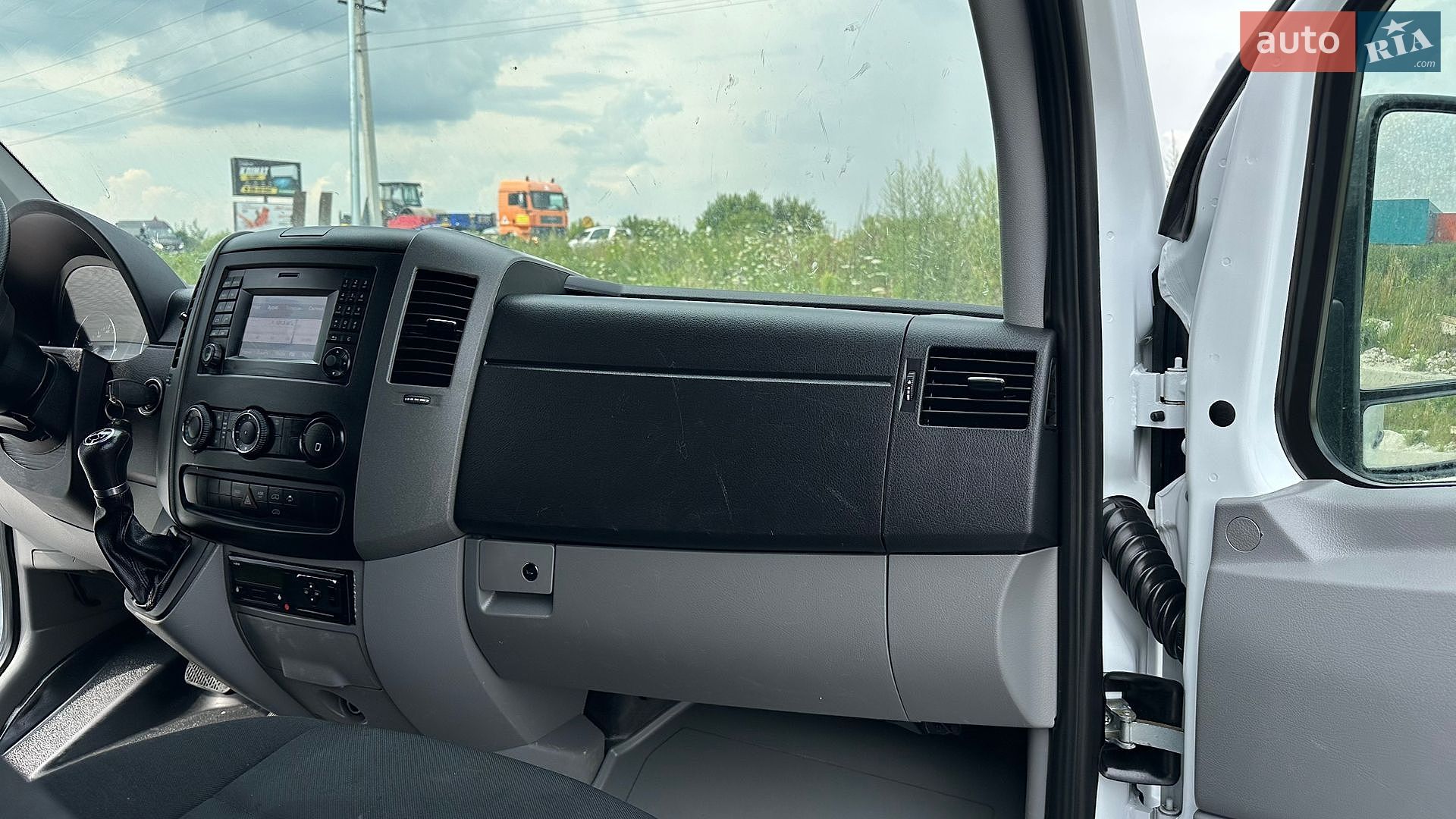Mercedes-Benz Sprinter 2018 VIN WDB9066531P640755 фото оголошення 18 з 33