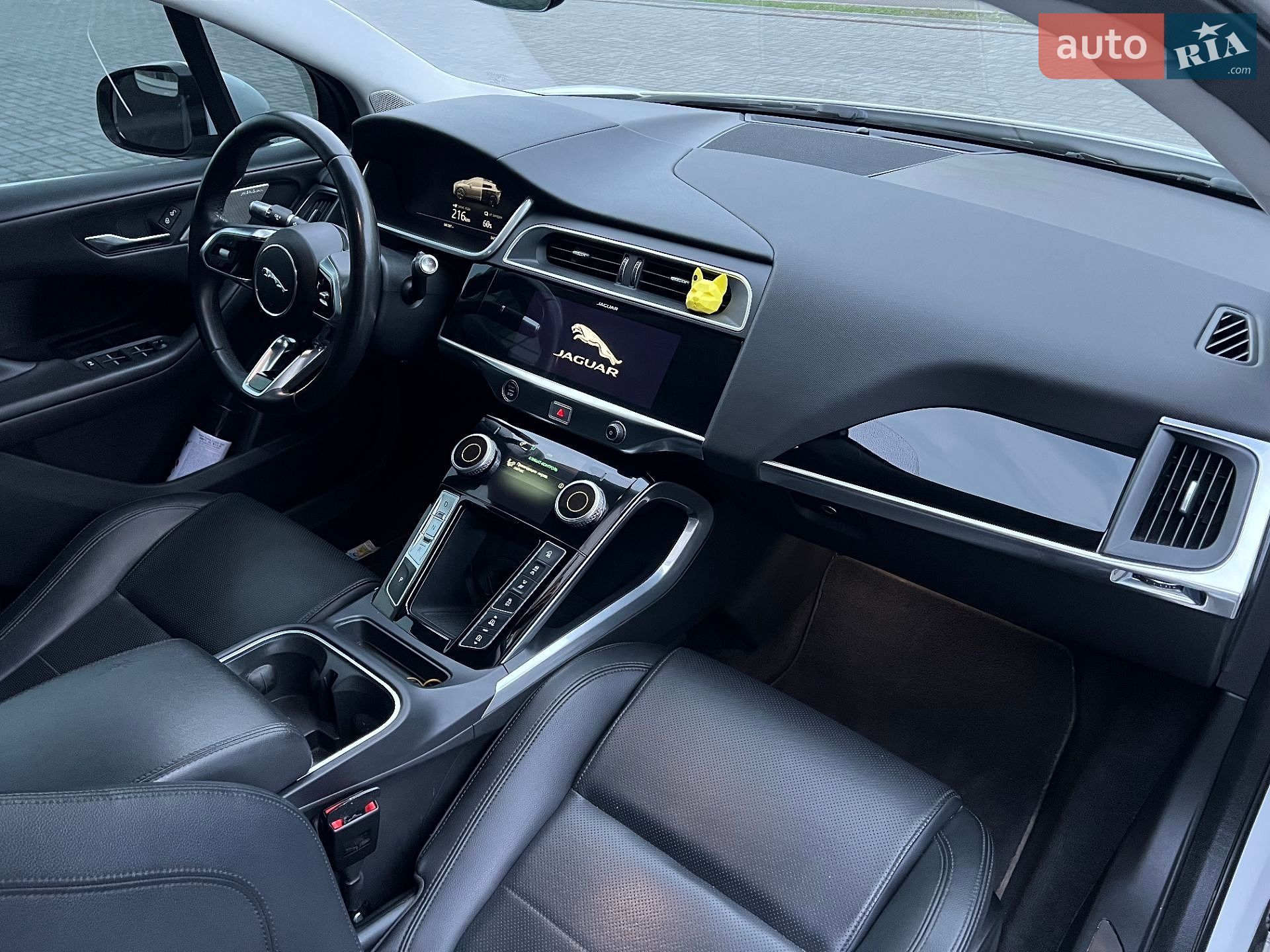 Jaguar I-Pace 2019 VIN SADHB2S11L1F81223 фото оголошення 23 з 33