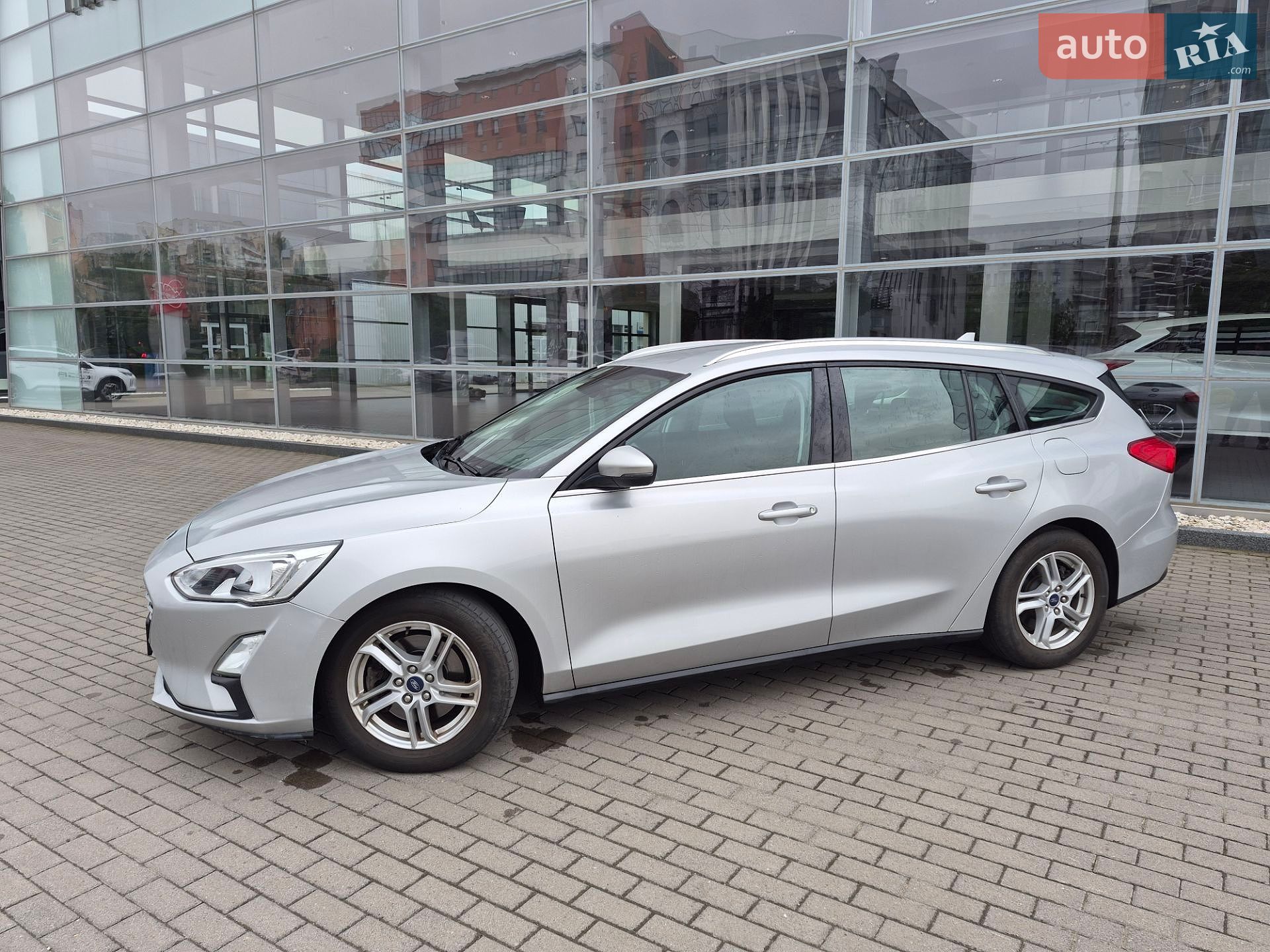 Ford Focus 2018 VIN WF0PXXGCHPJR71085 фото оголошення 2 з 10