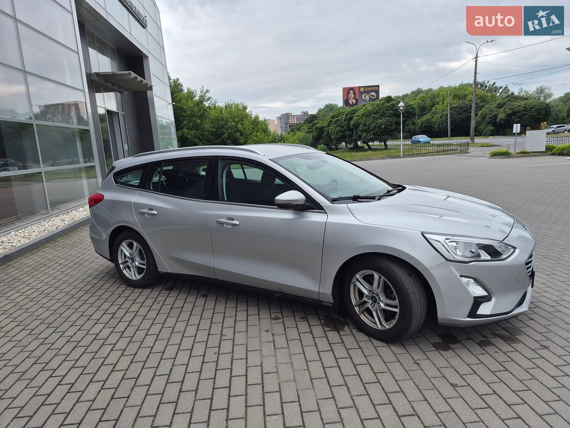 Ford Focus 2018 VIN WF0PXXGCHPJR71085 фото оголошення 3 з 10