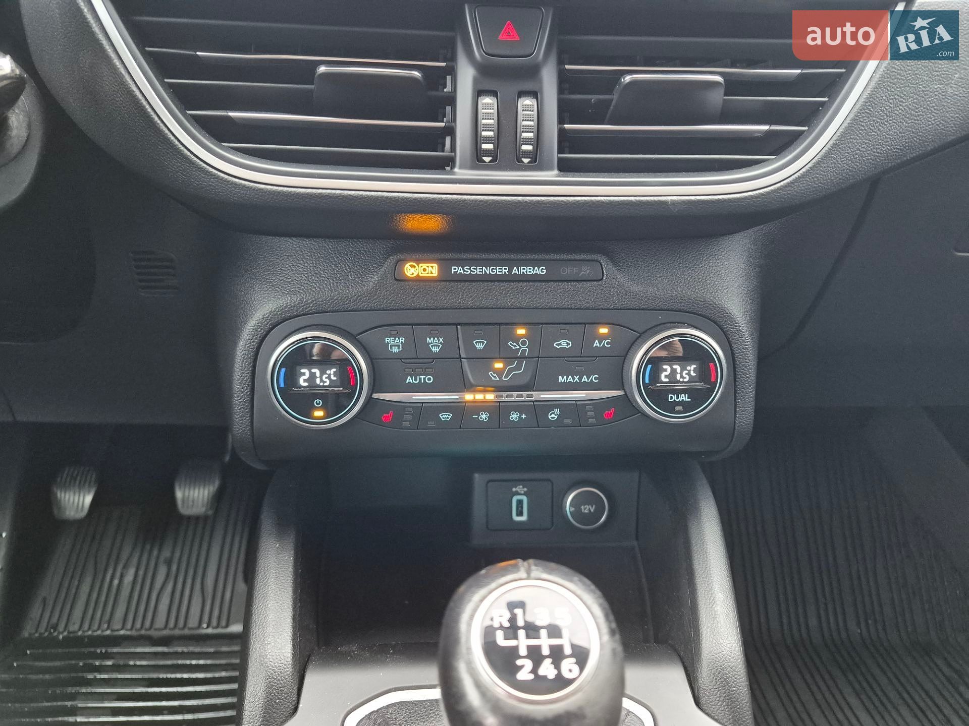 Ford Focus 2018 VIN WF0PXXGCHPJR71085 фото оголошення 9 з 10