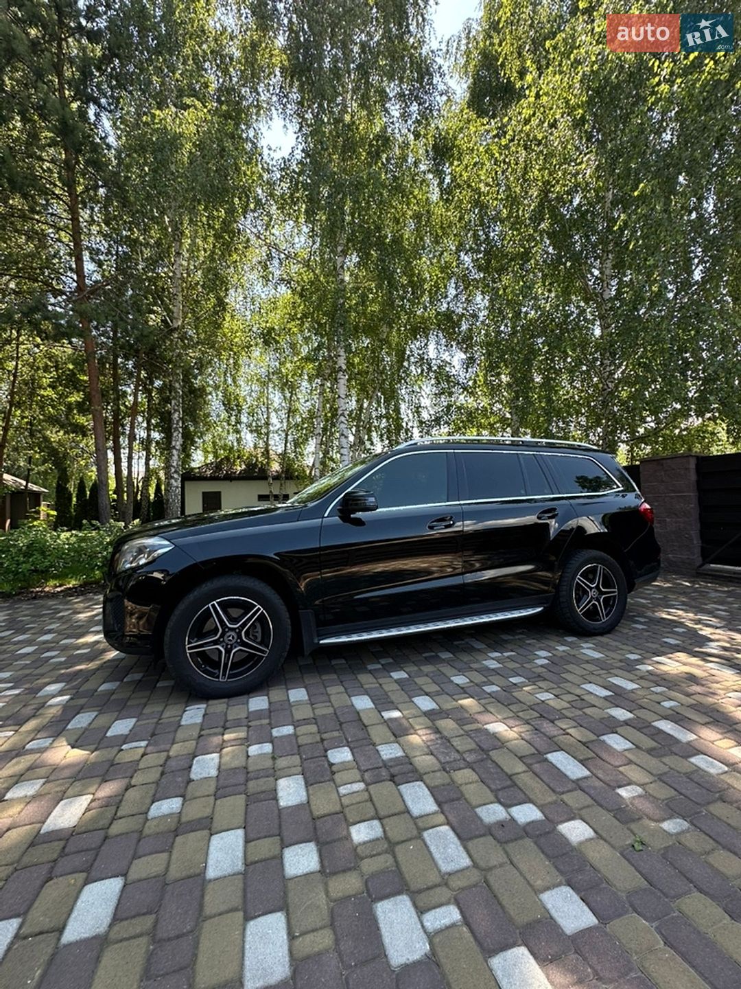 Mercedes-Benz GLS-Class 2017 VIN WDC1668241B034349 фото оголошення 19 з 37