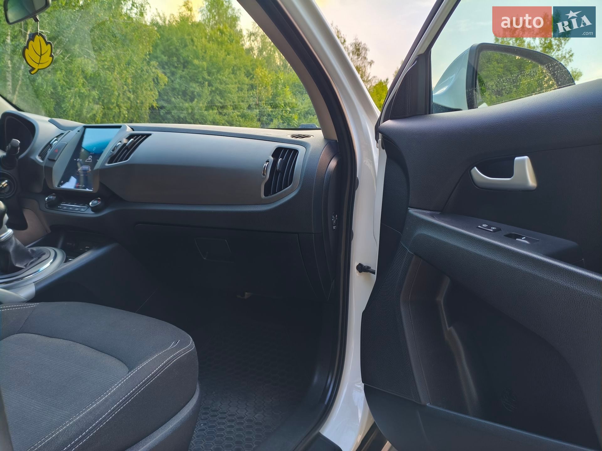 Kia Sportage 2015 VIN U5YPB815AFL769498 фото оголошення 24 з 29
