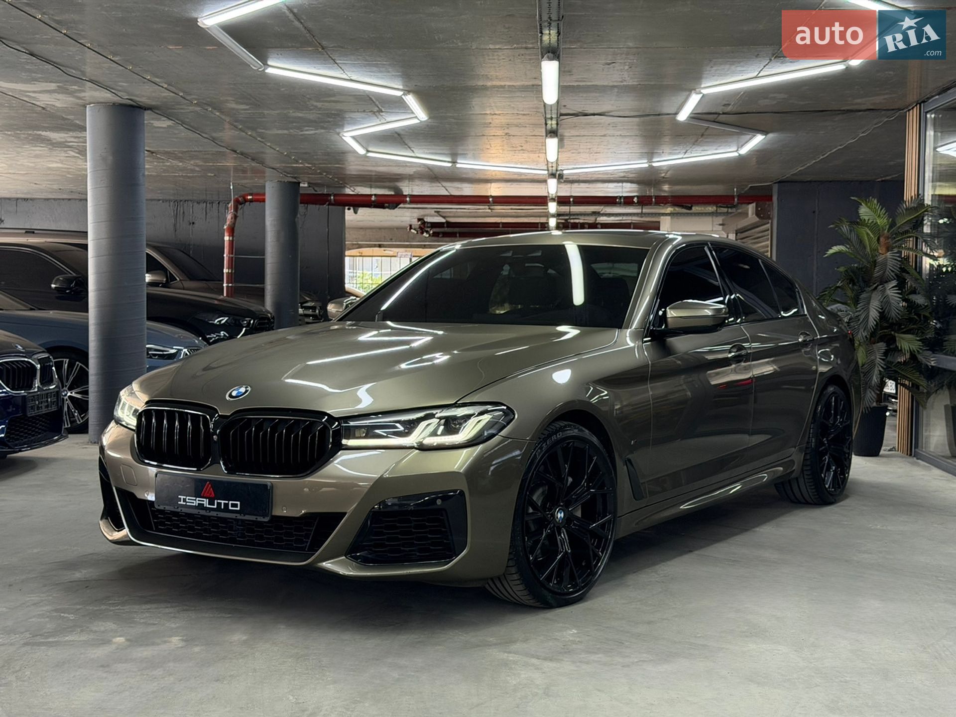 BMW 5 Series 2017 VIN WBAJE5C32HG915778 фото оголошення 7 з 30