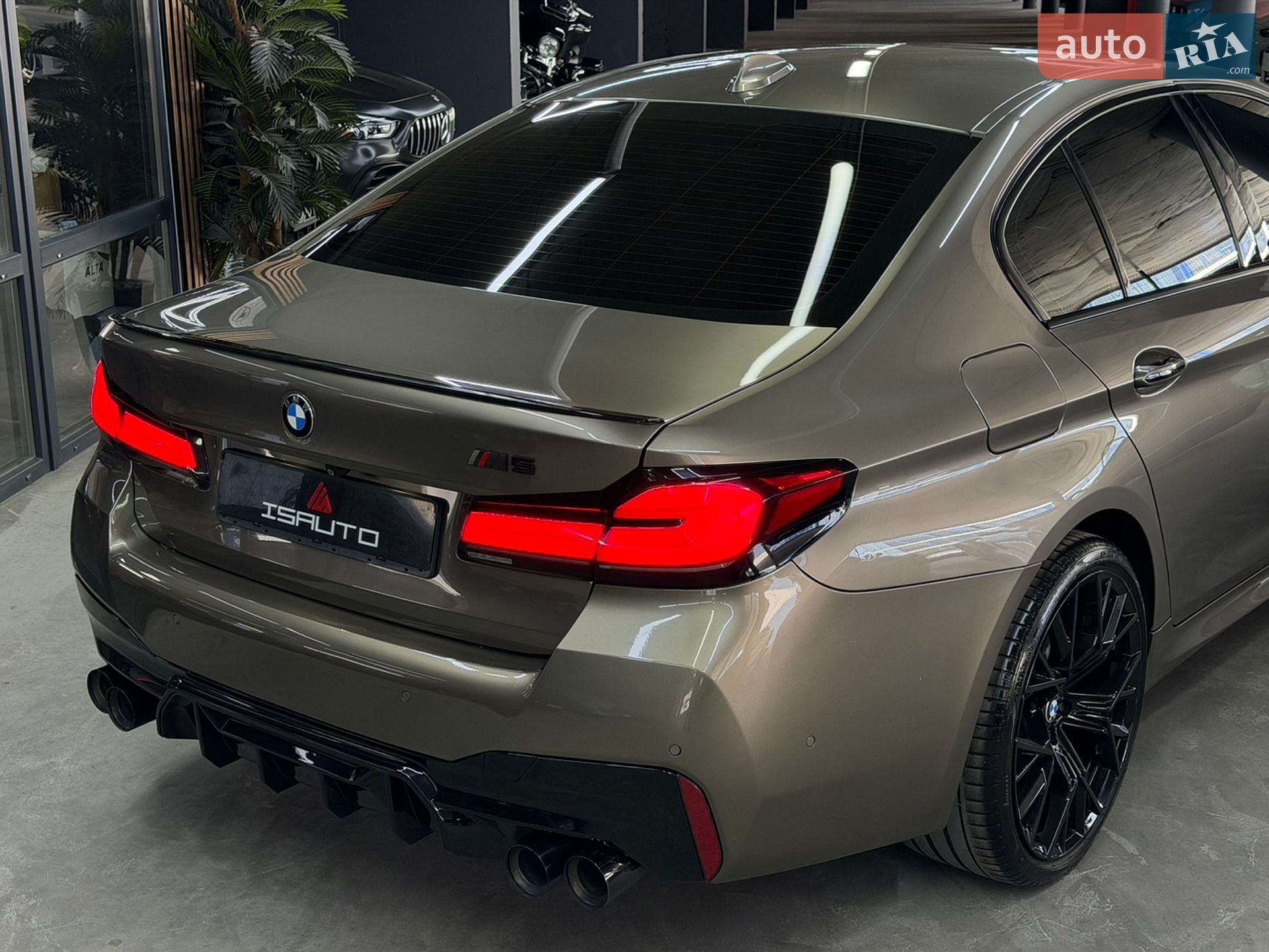 BMW 5 Series 2017 VIN WBAJE5C32HG915778 фото оголошення 17 з 30