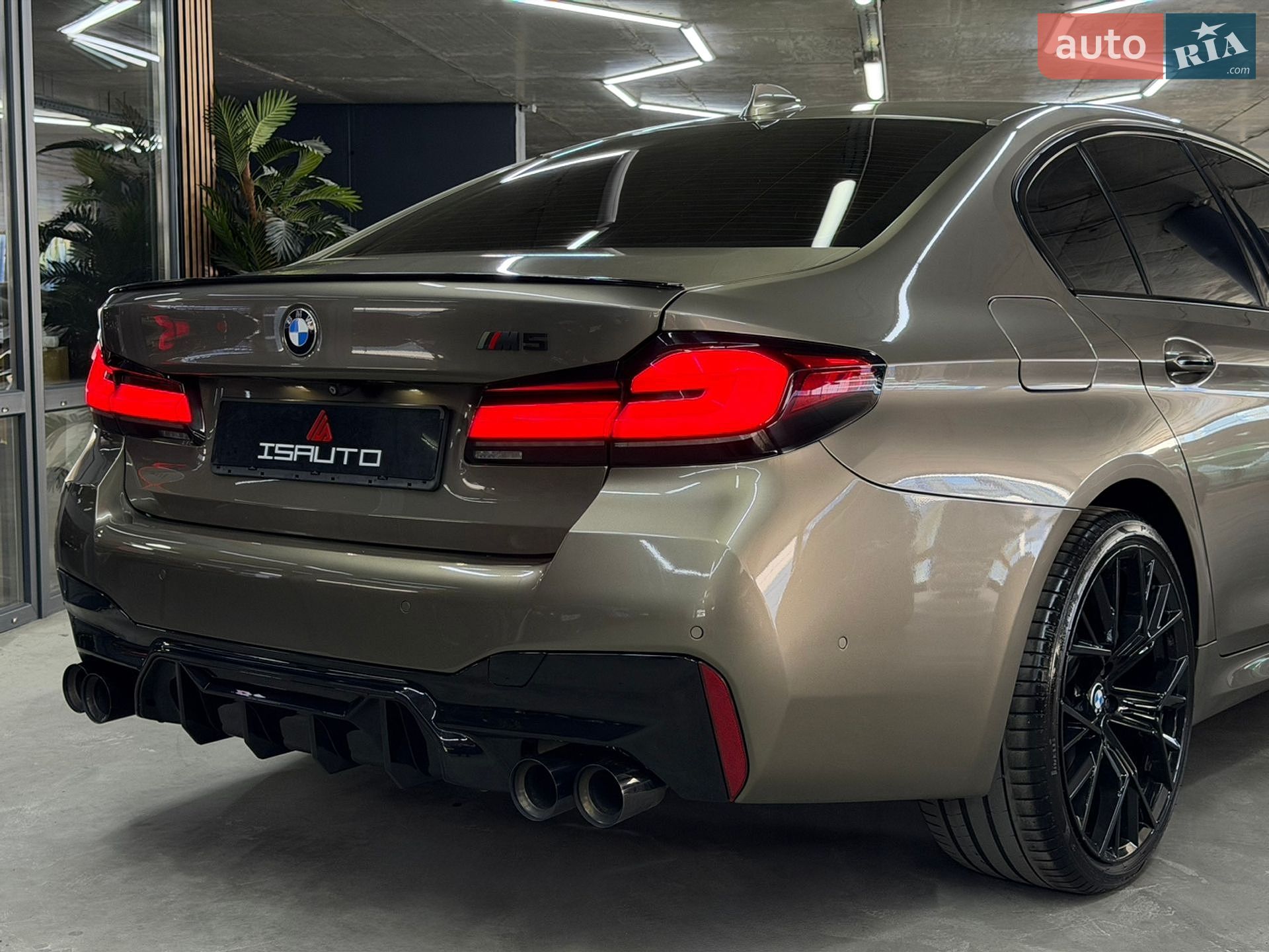BMW 5 Series 2017 VIN WBAJE5C32HG915778 фото оголошення 18 з 30