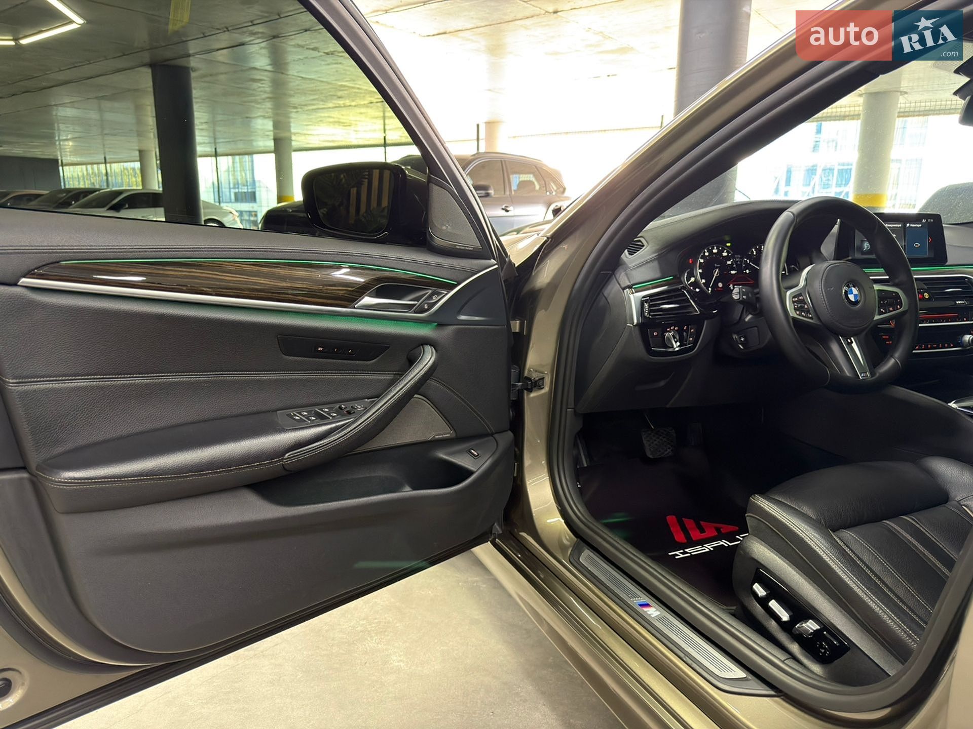 BMW 5 Series 2017 VIN WBAJE5C32HG915778 фото оголошення 19 з 30