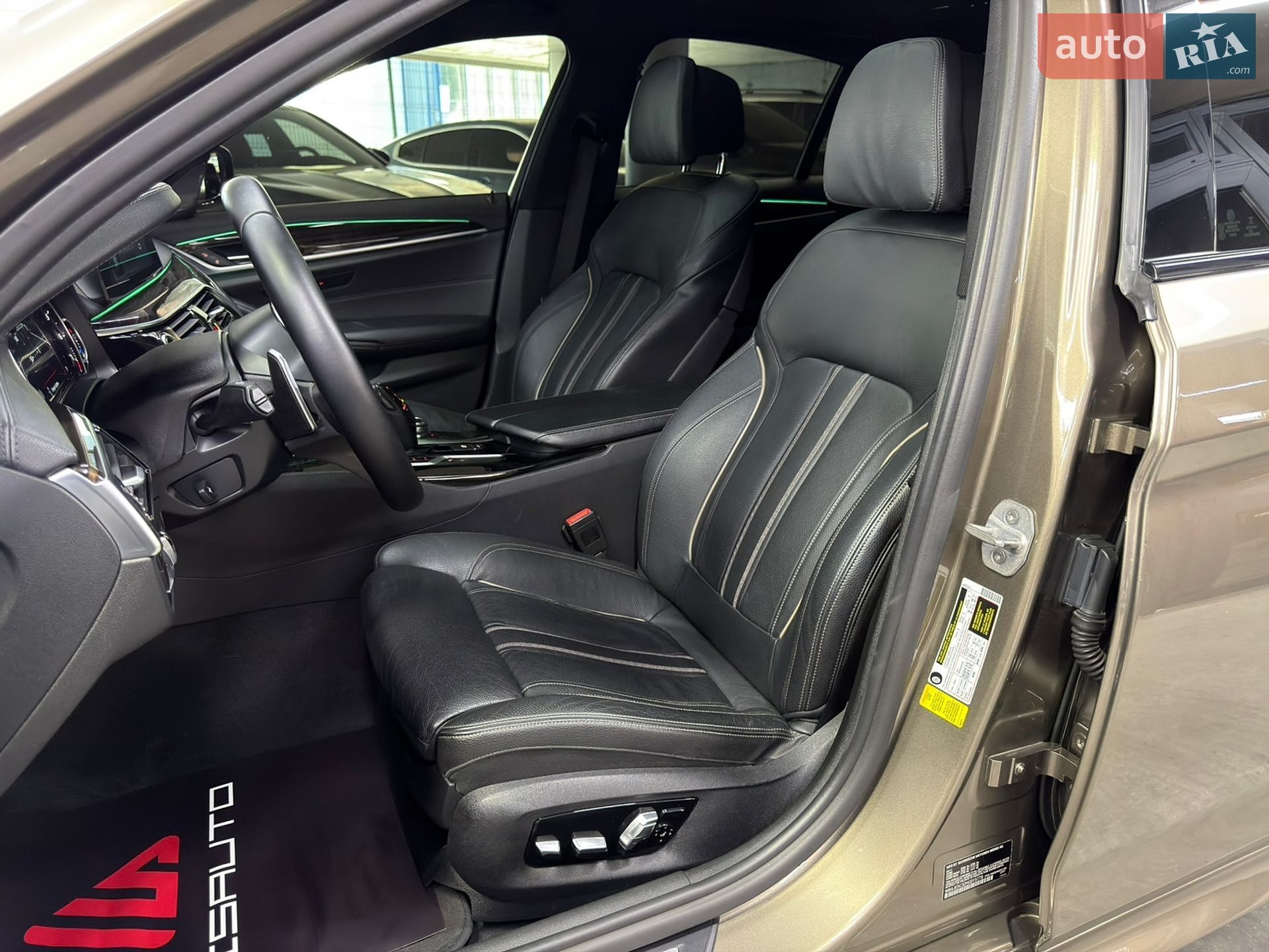 BMW 5 Series 2017 VIN WBAJE5C32HG915778 фото оголошення 20 з 30