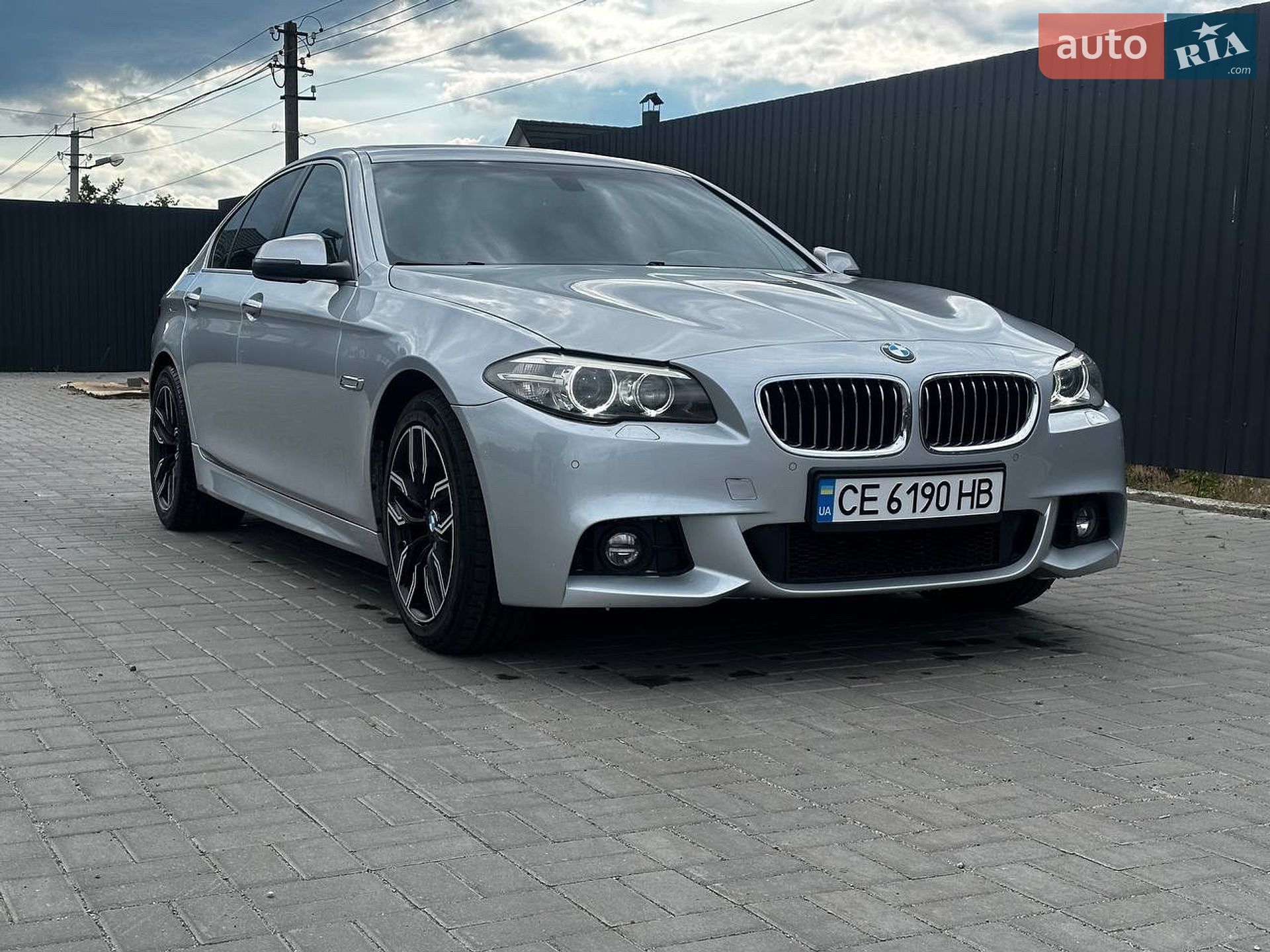 BMW 5 Series 2015 VIN WBA5A5C50GD529391 фото оголошення 21 з 31