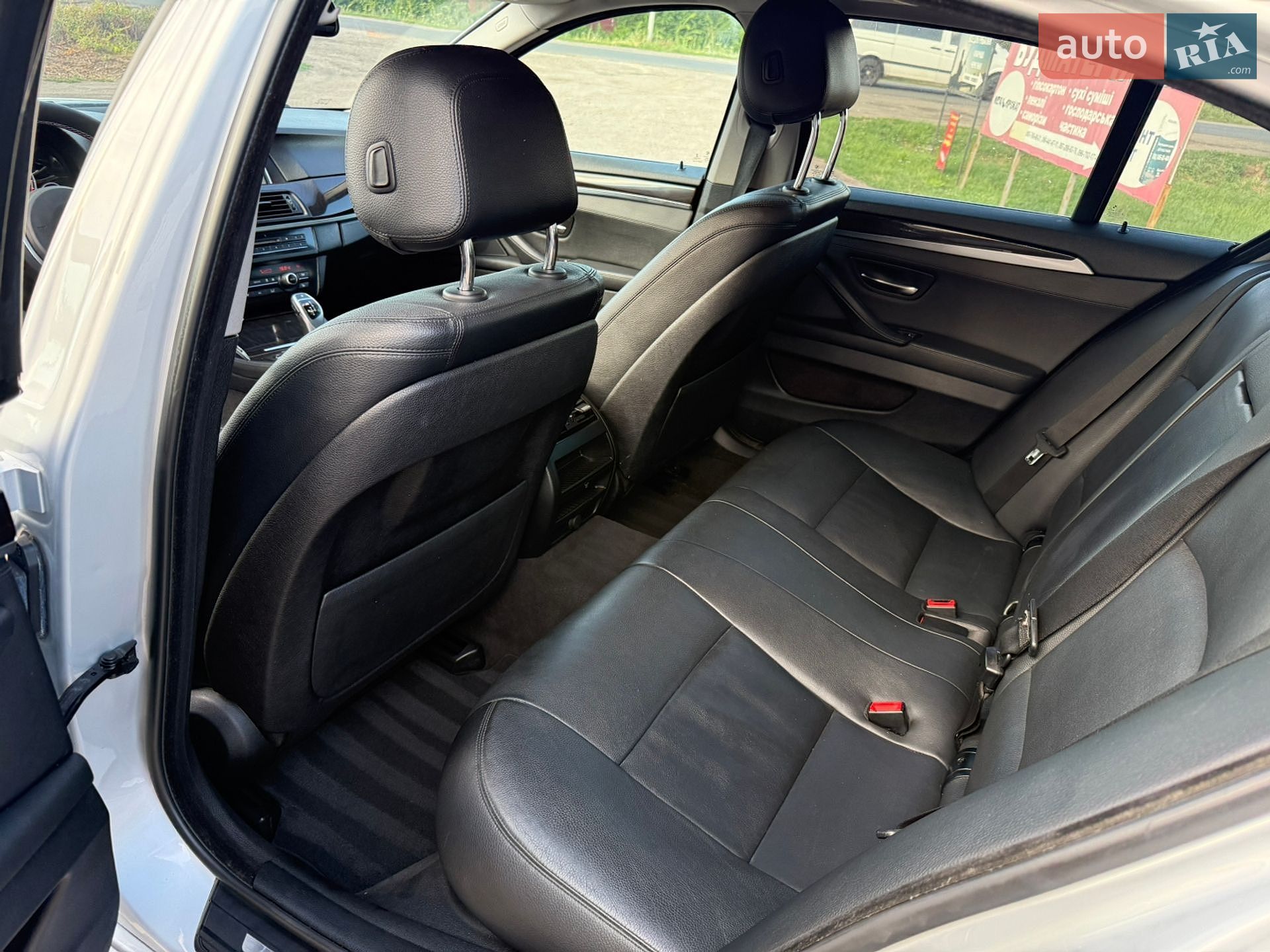 BMW 5 Series 2015 VIN WBA5A5C50GD529391 фото оголошення 29 з 31