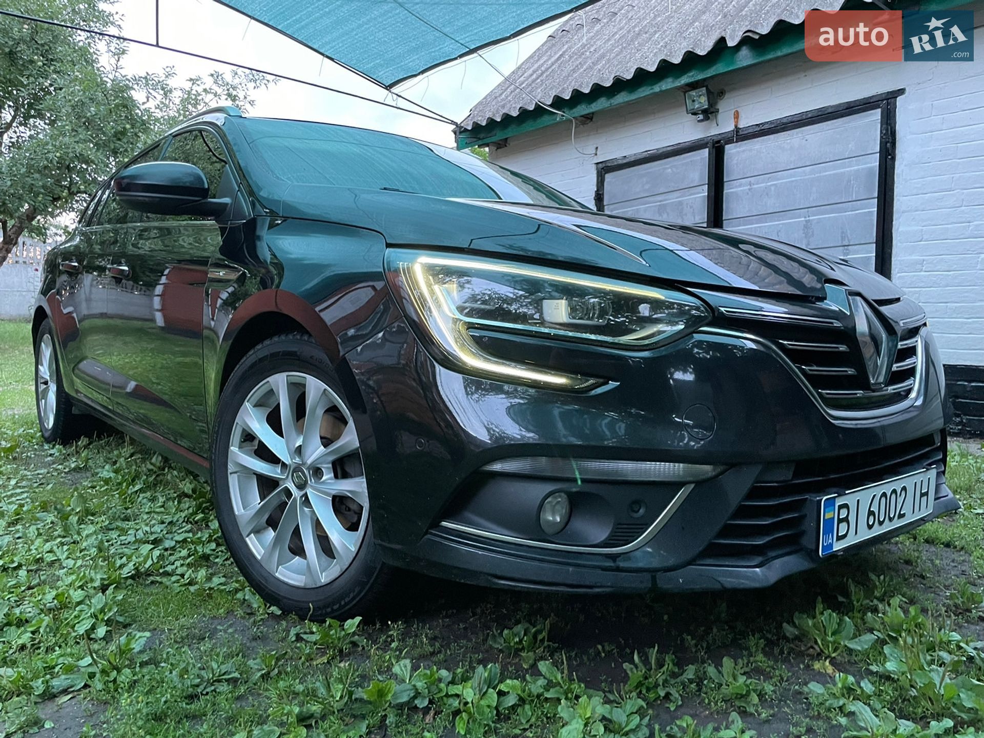 Renault Megane 2016 VIN VF1RFB00856212536 фото оголошення 2 з 16