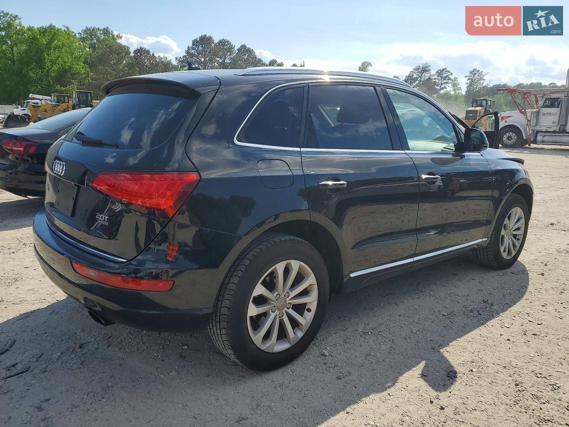 Audi Q5 2016 VIN WA1C2AFP3HA035827 фото оголошення 3 з 13