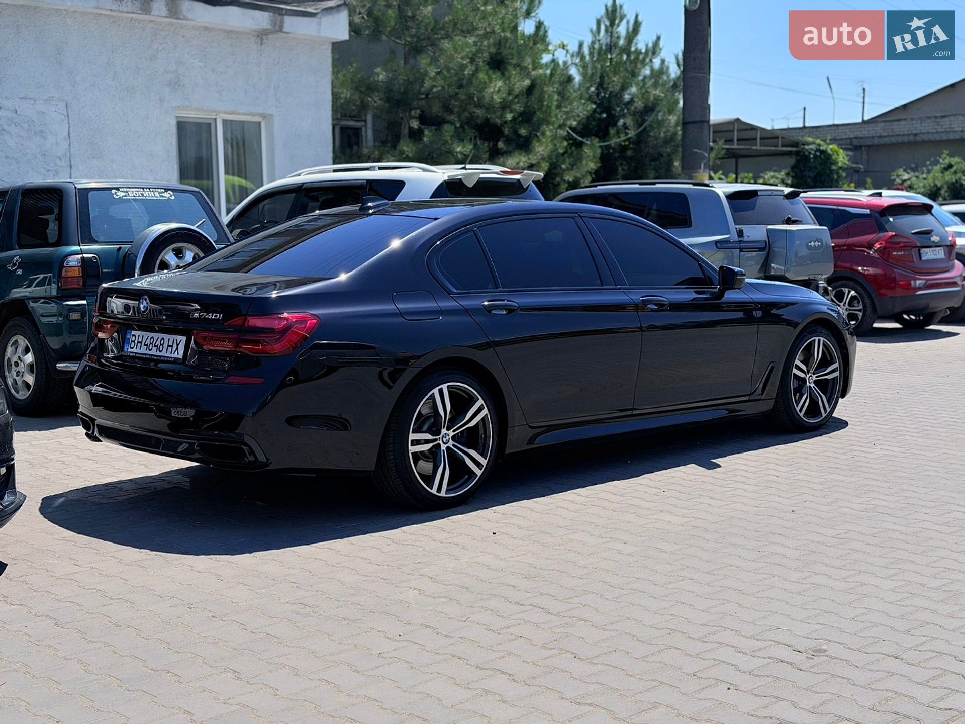 BMW 7 Series 2016 VIN WBA7E2C32HG740831 фото оголошення 4 з 16