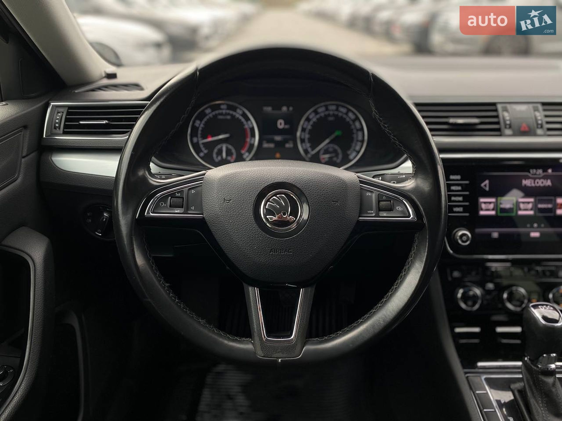 Skoda Superb 2019 VIN TMBAL6NP5KB300256 фото оголошення 44 з 46