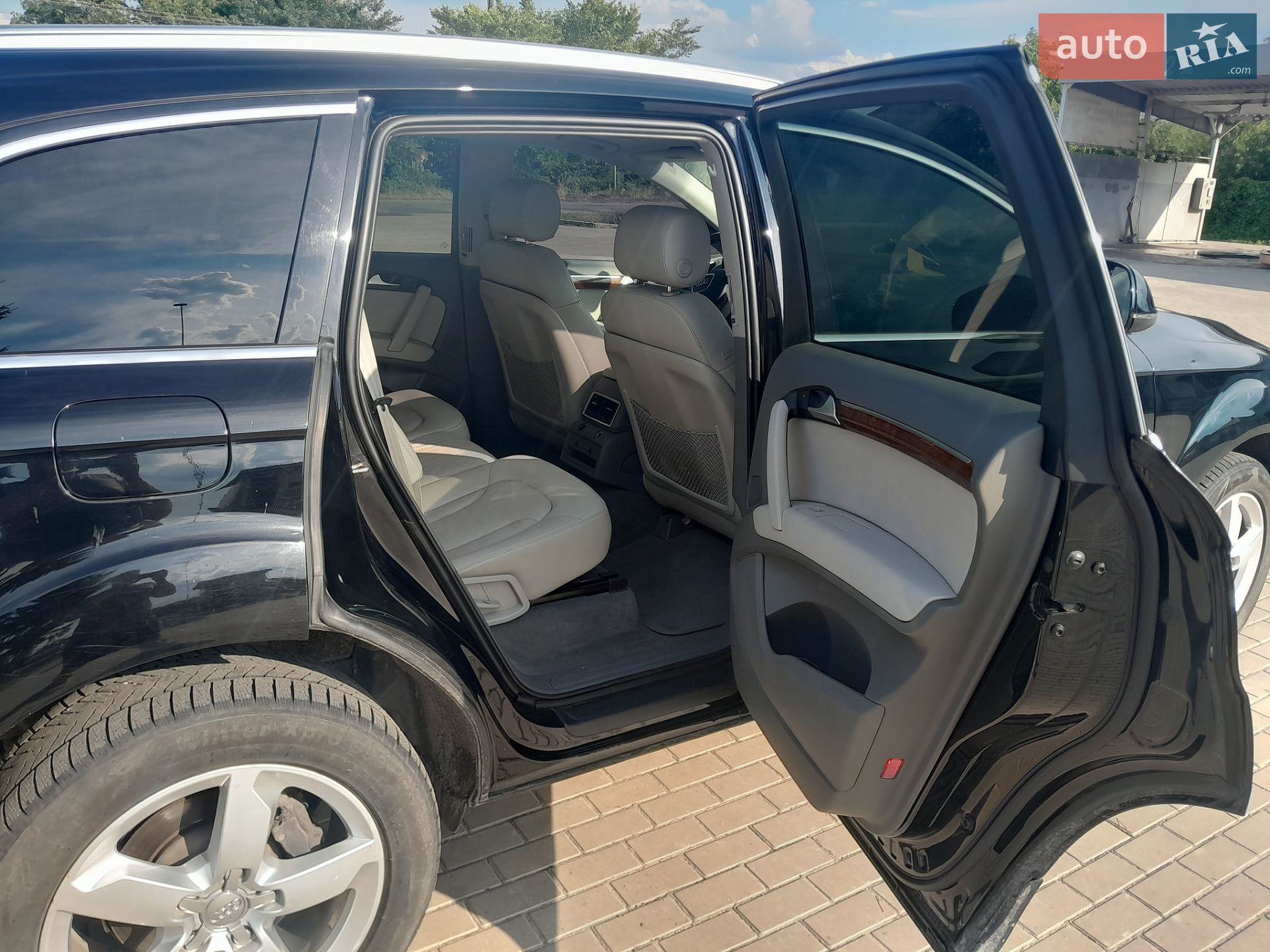 Audi Q7 2015 VIN WA1CMAFE6FD019951 фото оголошення 4 з 30