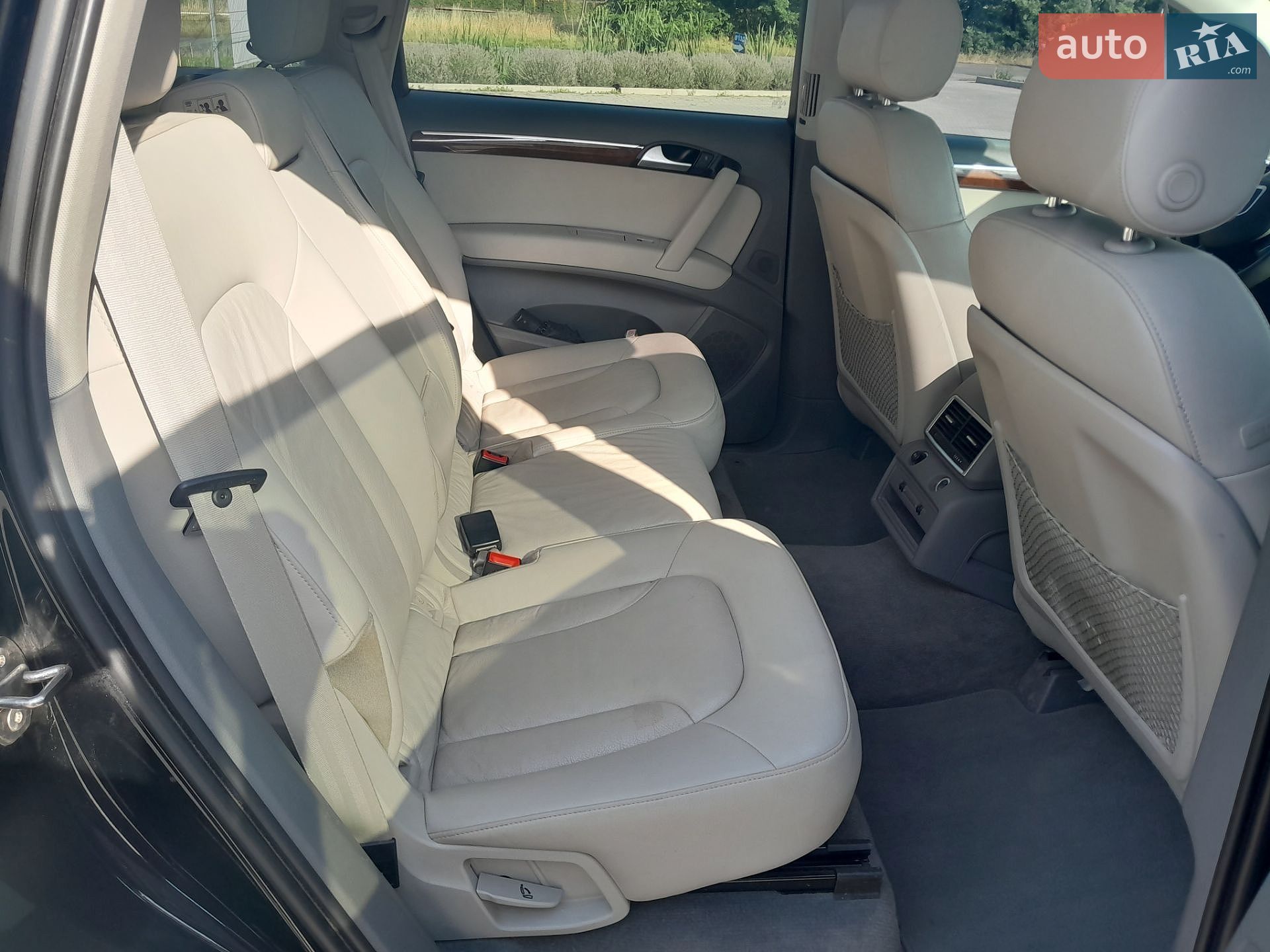 Audi Q7 2015 VIN WA1CMAFE6FD019951 фото оголошення 9 з 30