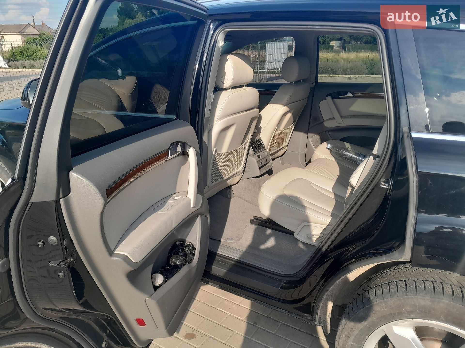 Audi Q7 2015 VIN WA1CMAFE6FD019951 фото оголошення 14 з 30