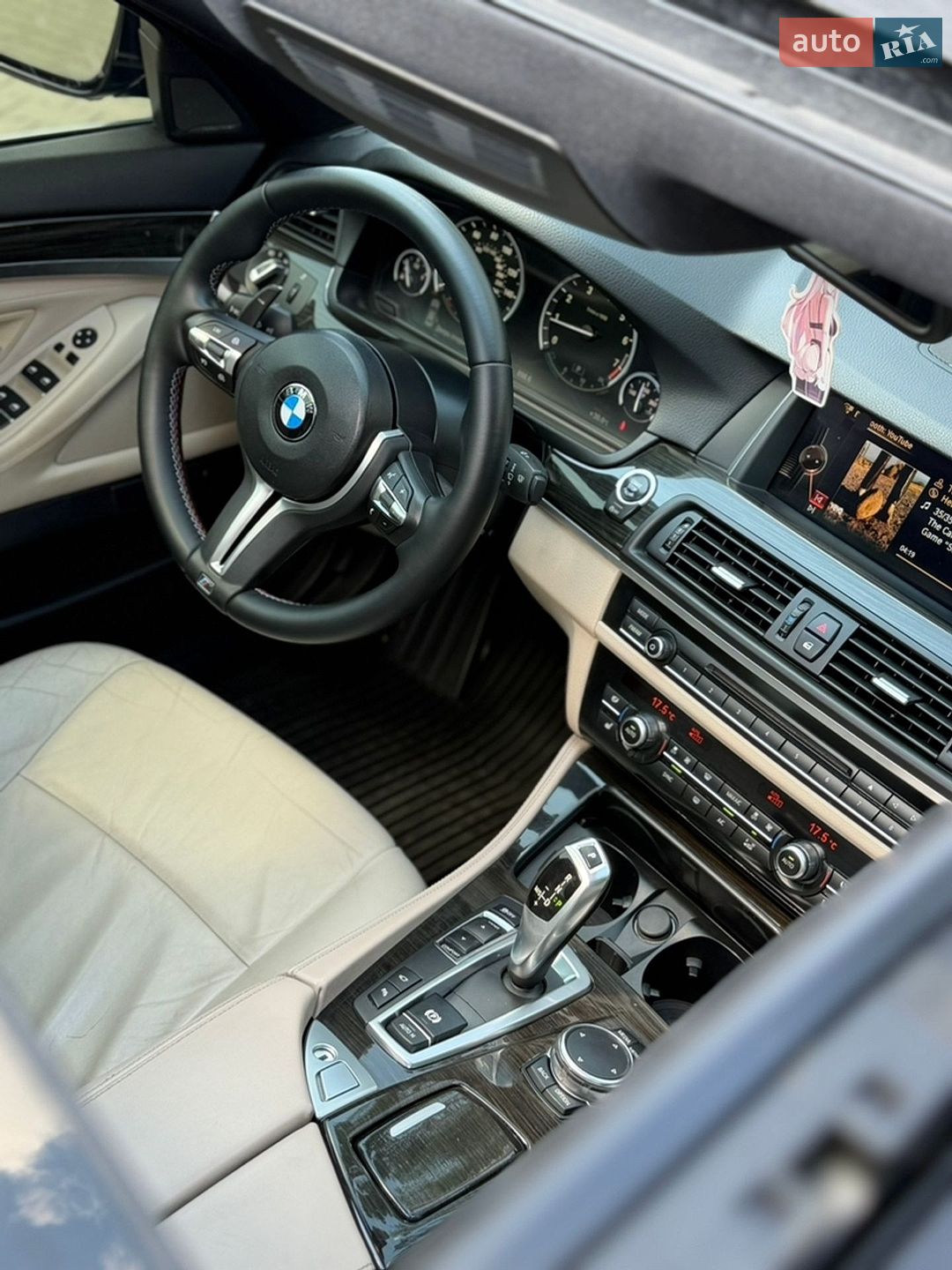 BMW 5 Series 2015 VIN WBA5A5C58FD524616 фото оголошення 12 з 26