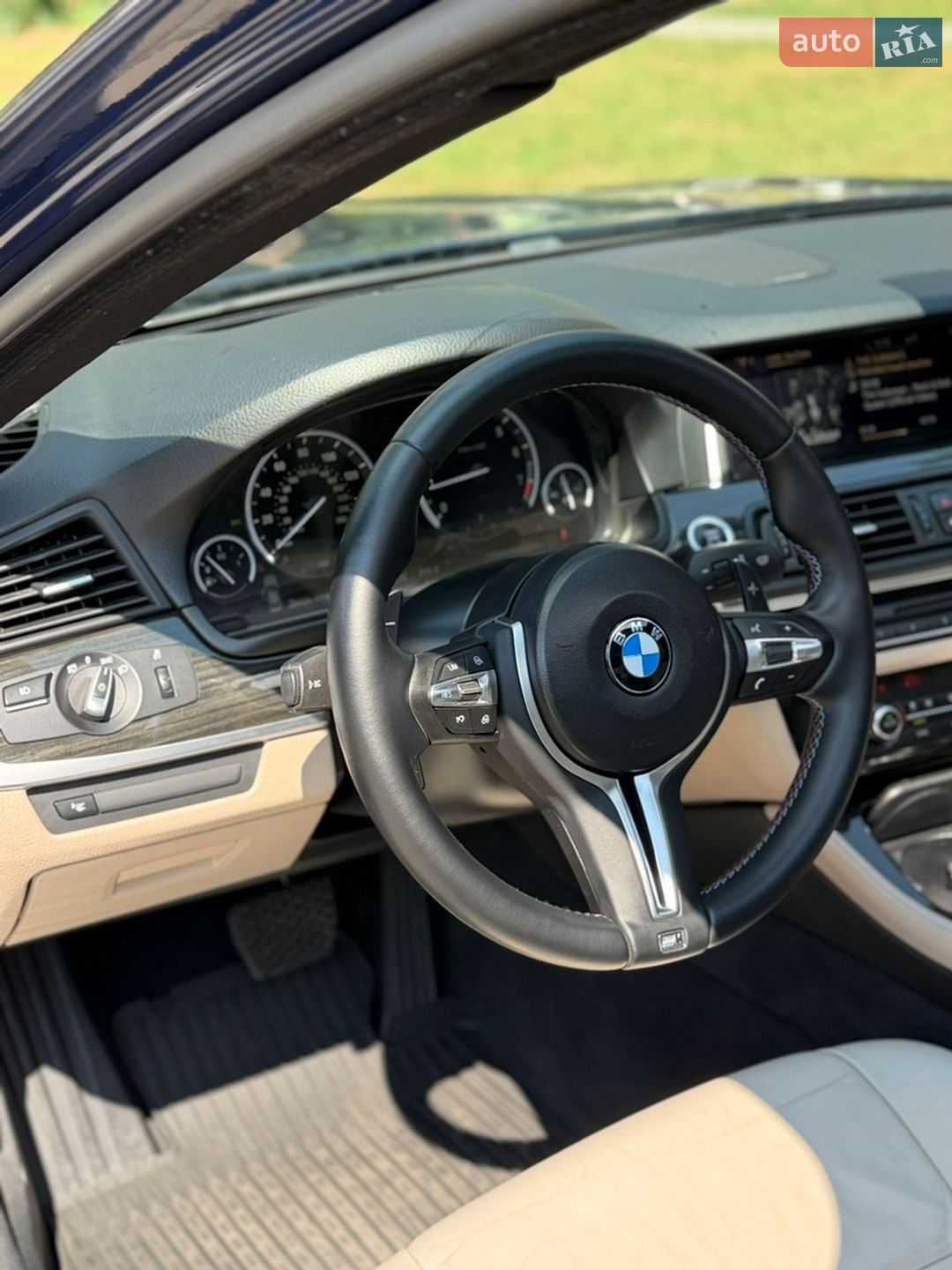 BMW 5 Series 2015 VIN WBA5A5C58FD524616 фото оголошення 13 з 26