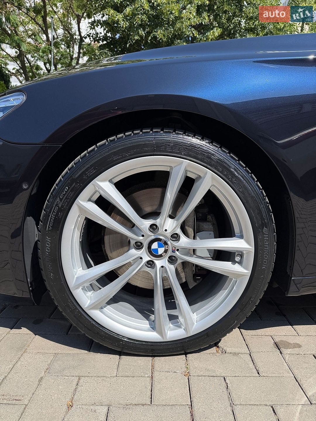BMW 7 Series 2013 VIN WBAYC41010DZ75127 фото оголошення 3 з 44