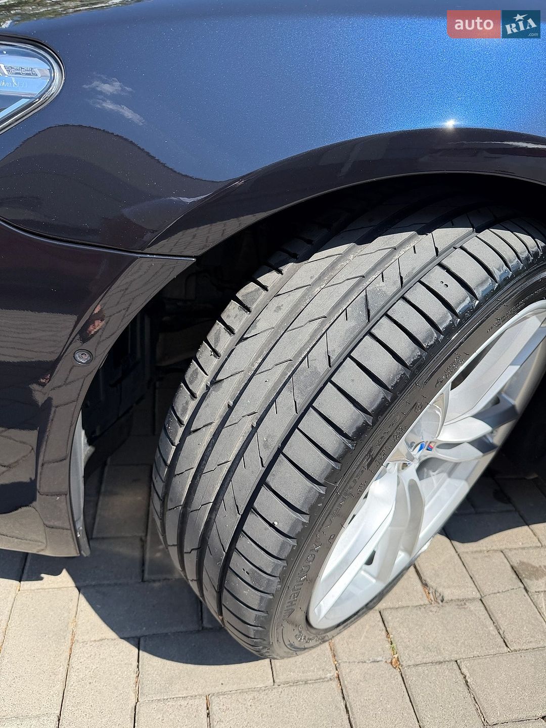 BMW 7 Series 2013 VIN WBAYC41010DZ75127 фото оголошення 7 з 44