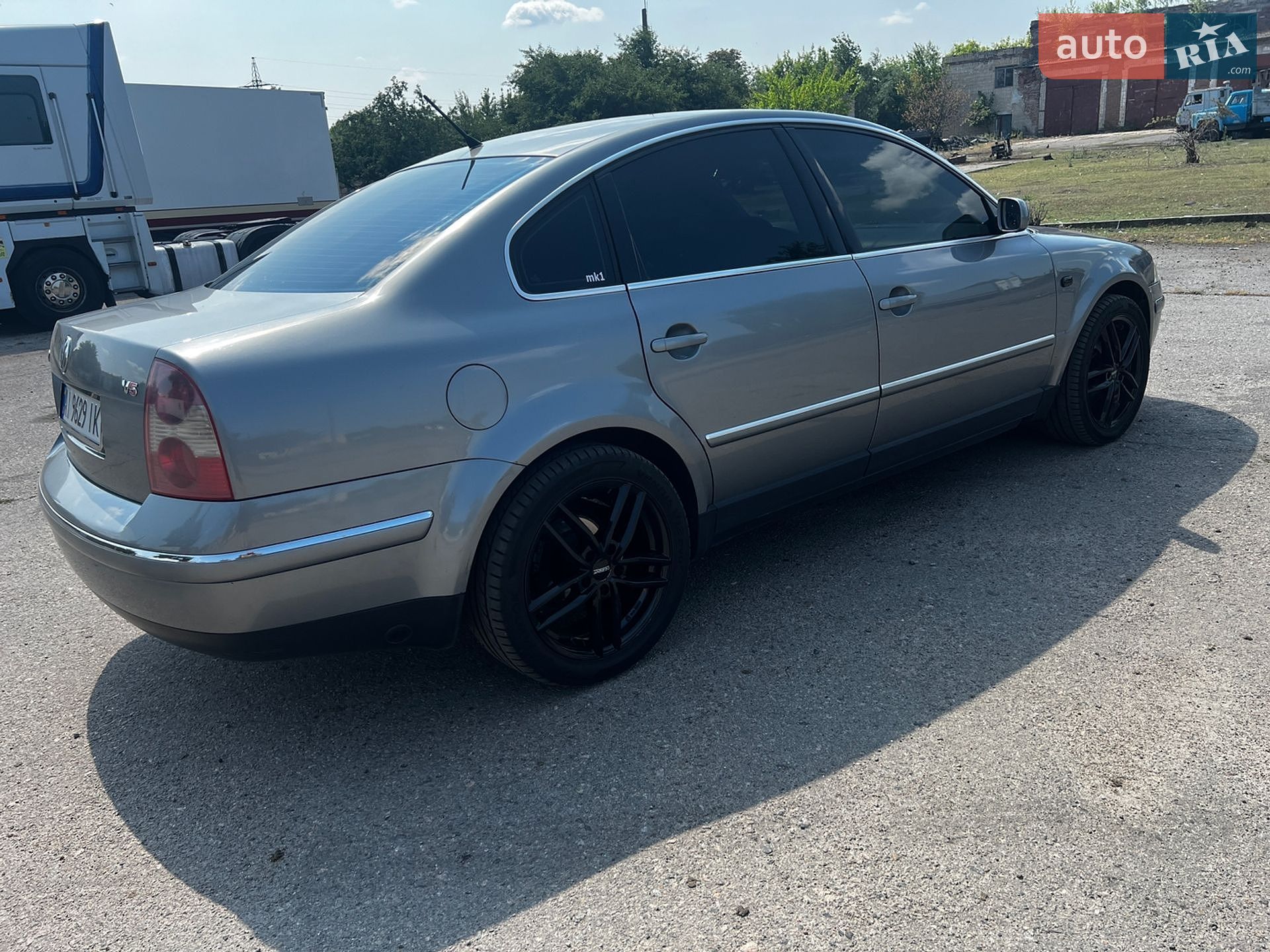 Volkswagen Passat 2003 VIN WVWZZZ3BZ3P350359 фото оголошення 2 з 15