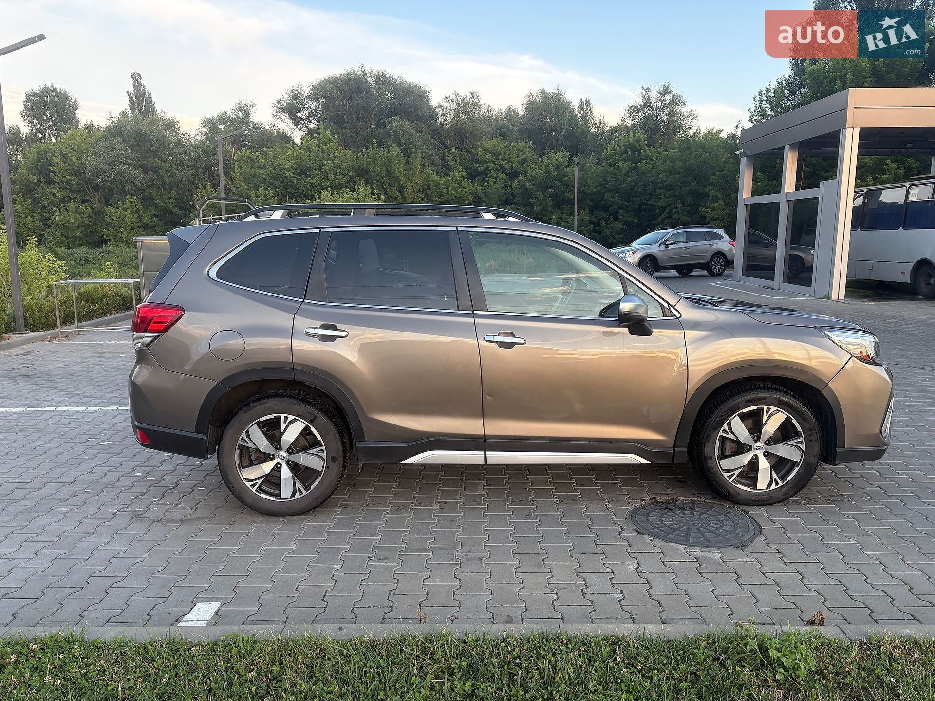 Subaru Forester 2018 VIN JF2SKAWC4KH489292 фото оголошення 5 з 37