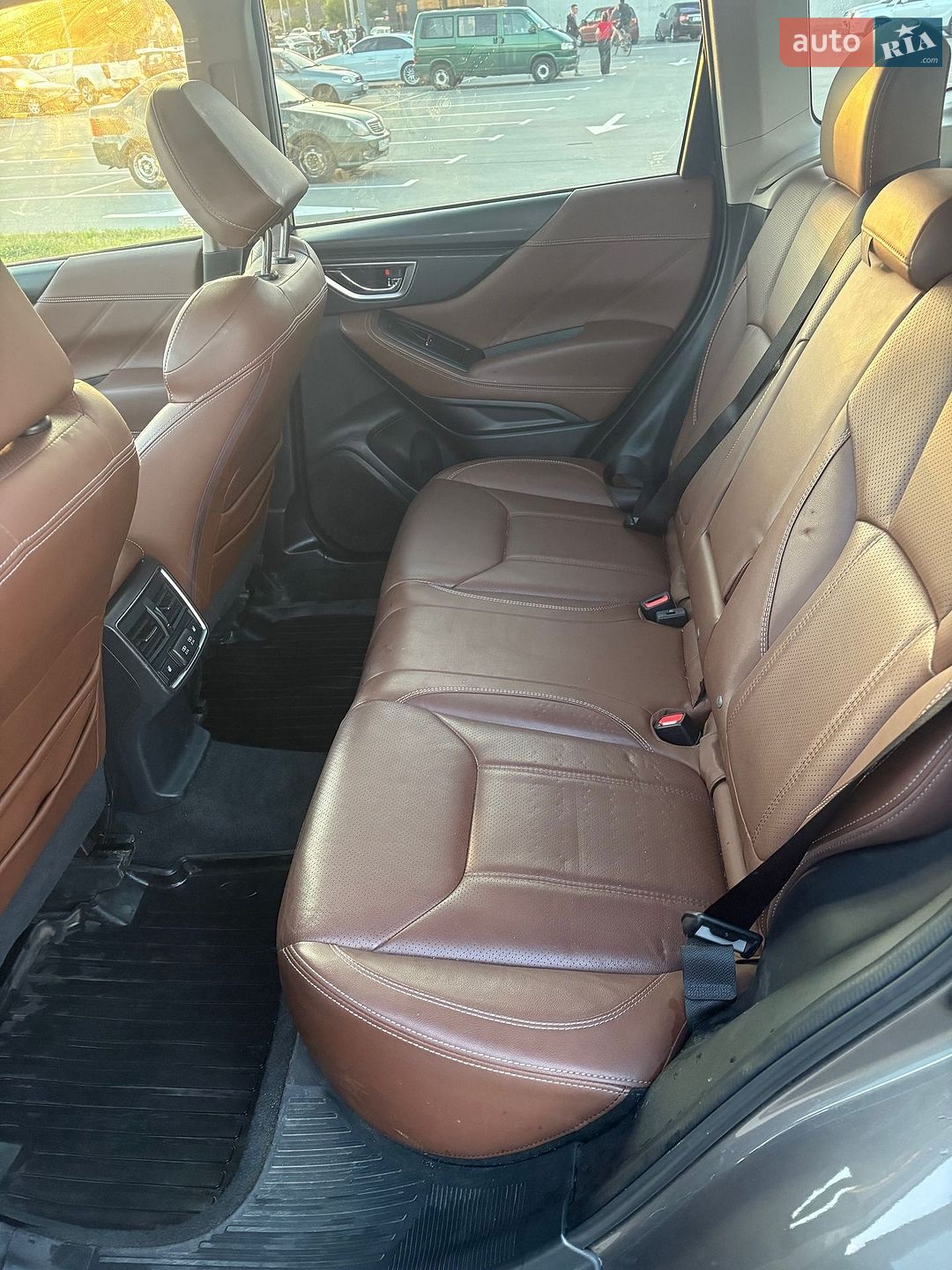 Subaru Forester 2018 VIN JF2SKAWC4KH489292 фото оголошення 8 з 37