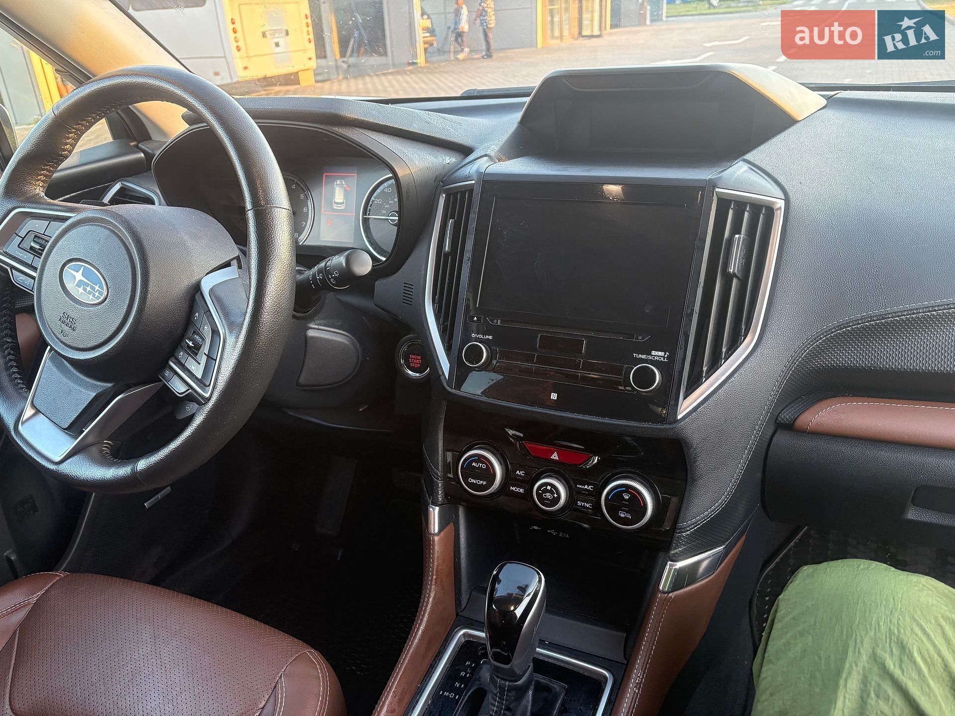 Subaru Forester 2018 VIN JF2SKAWC4KH489292 фото оголошення 12 з 37