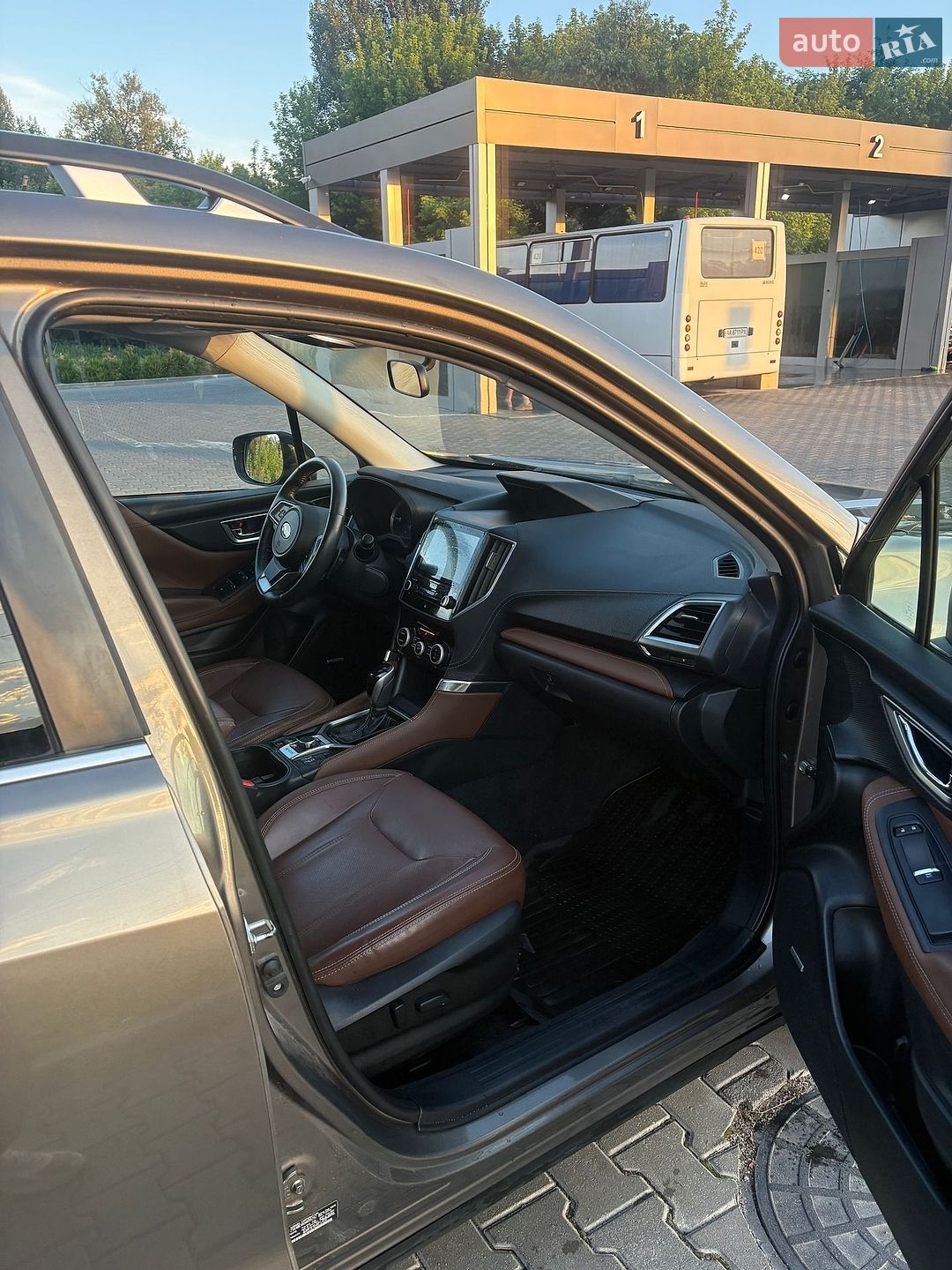 Subaru Forester 2018 VIN JF2SKAWC4KH489292 фото оголошення 14 з 37