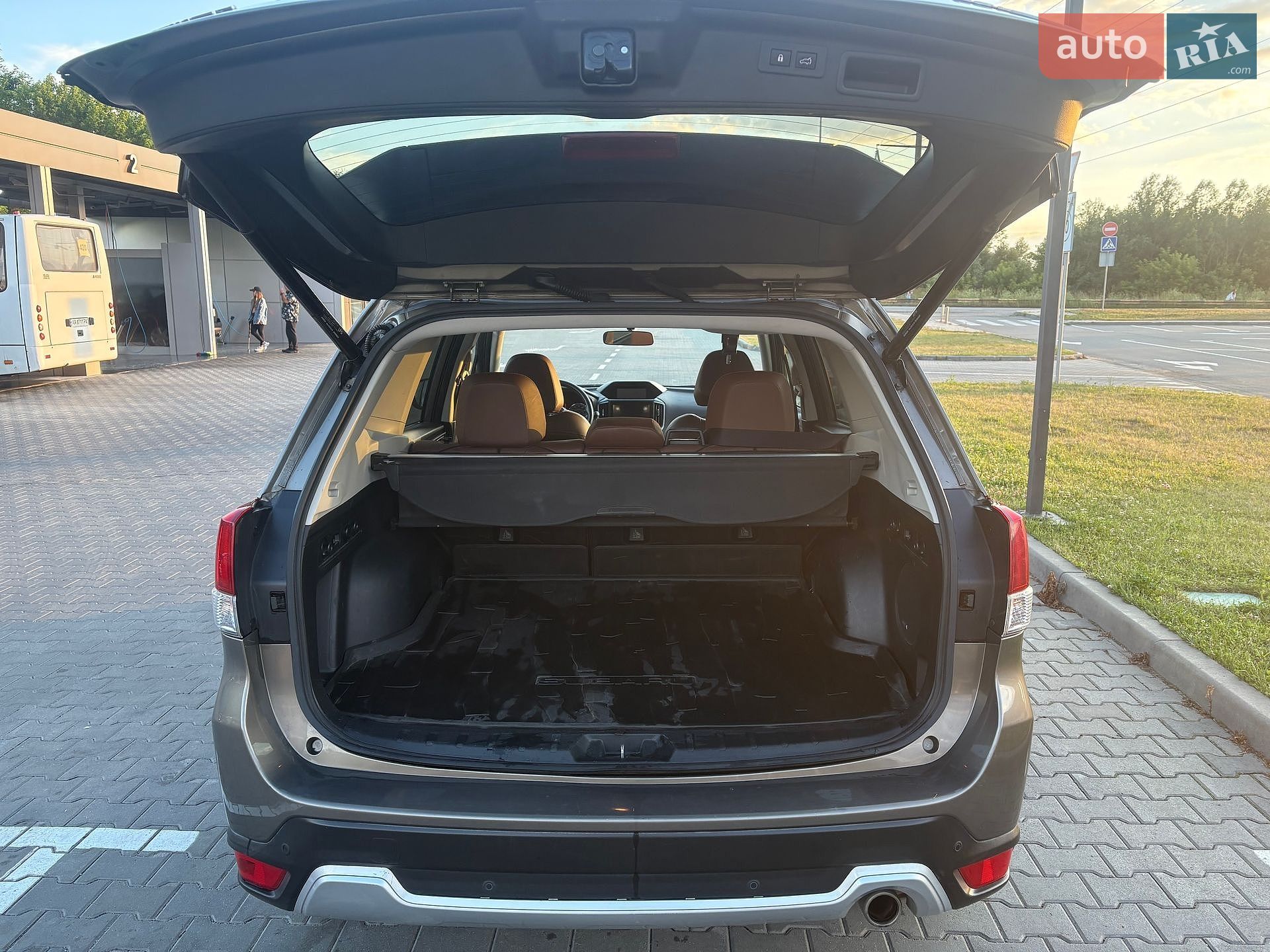 Subaru Forester 2018 VIN JF2SKAWC4KH489292 фото оголошення 15 з 37