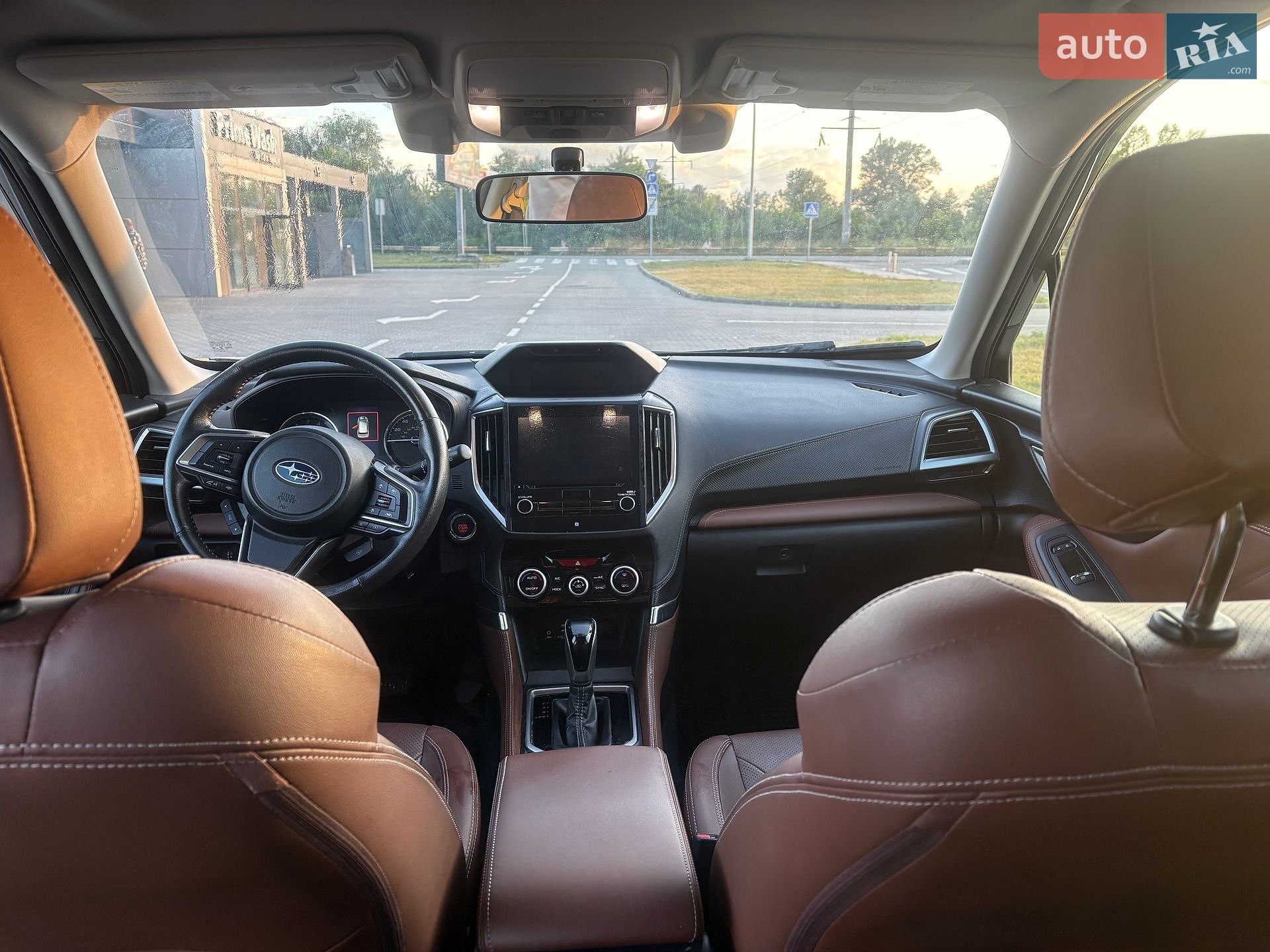 Subaru Forester 2018 VIN JF2SKAWC4KH489292 фото оголошення 17 з 37
