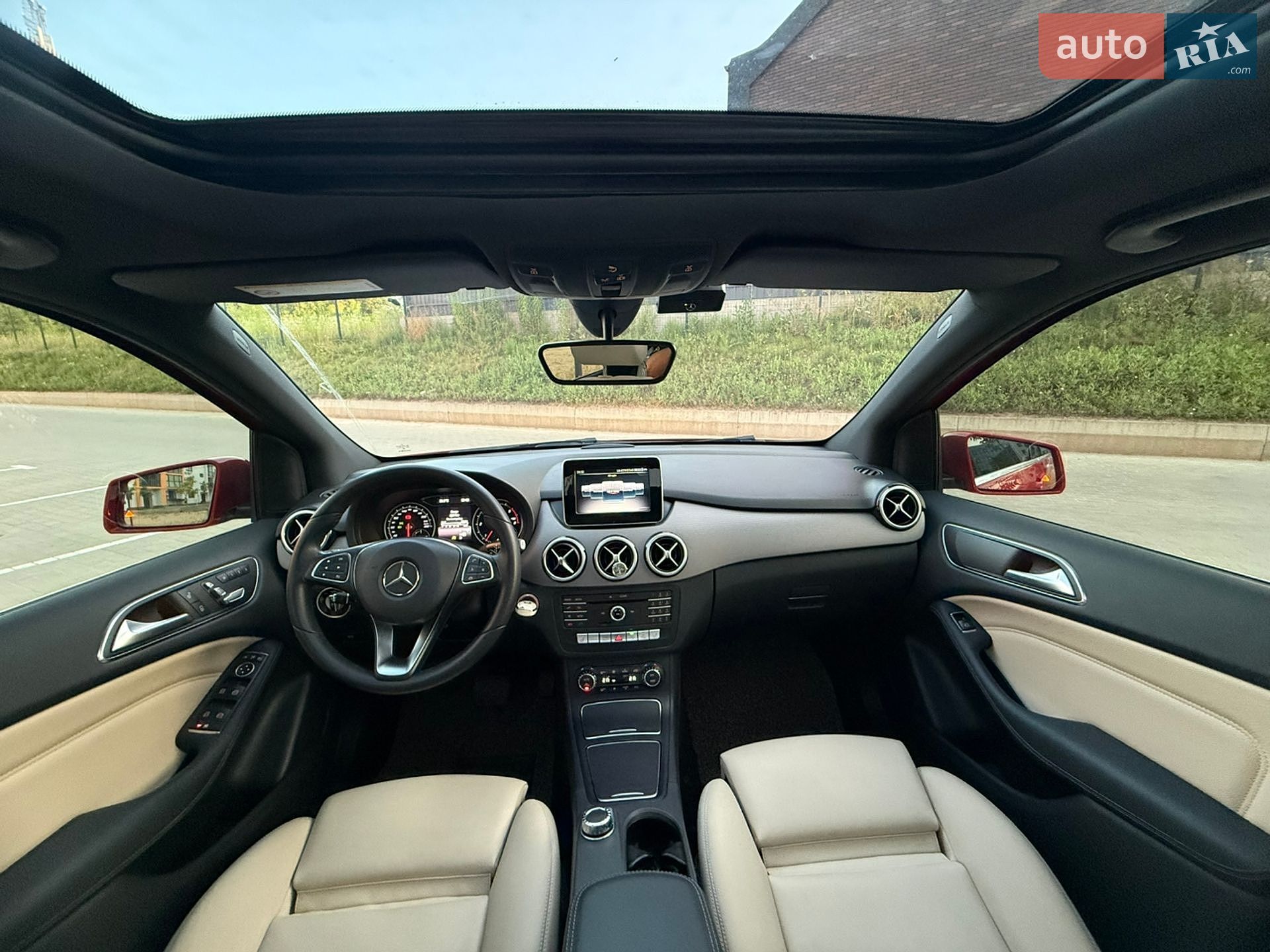 Mercedes-Benz B-Class 2016 VIN WDDMH0JB8HN172890 фото оголошення 16 з 42