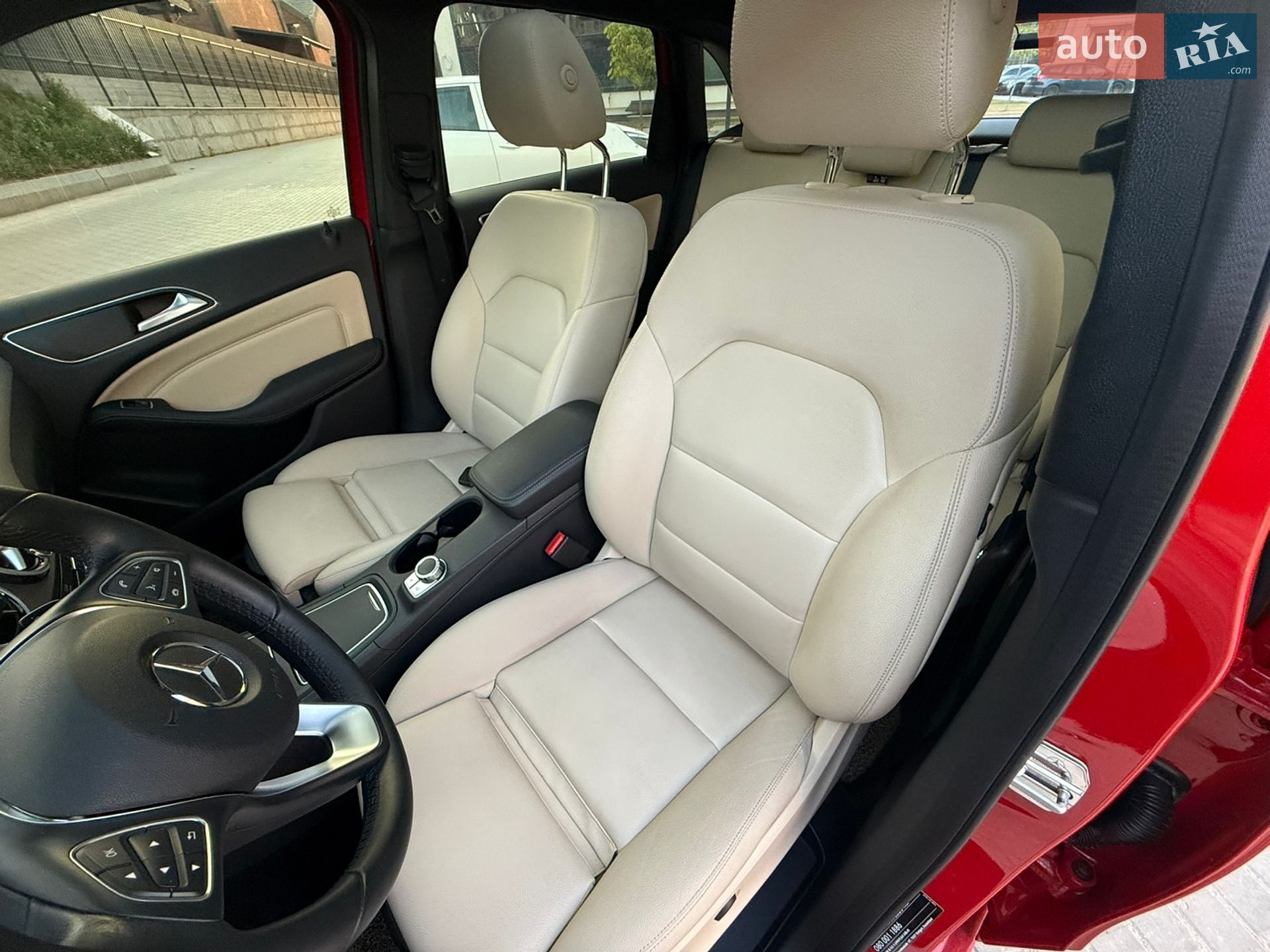 Mercedes-Benz B-Class 2016 VIN WDDMH0JB8HN172890 фото оголошення 11 з 42