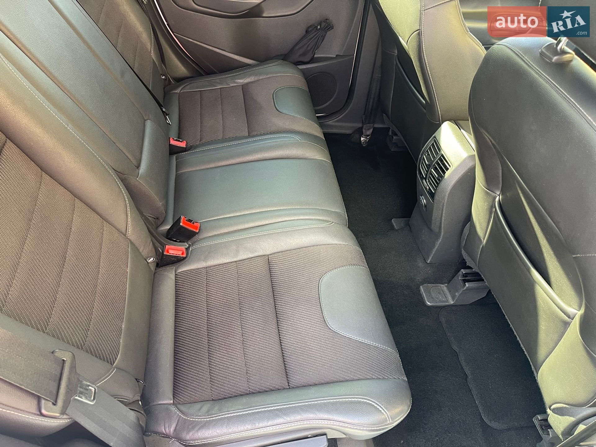 Ford Kuga 2013 VIN WF0AXXWPMADD09386 фото оголошення 11 з 19