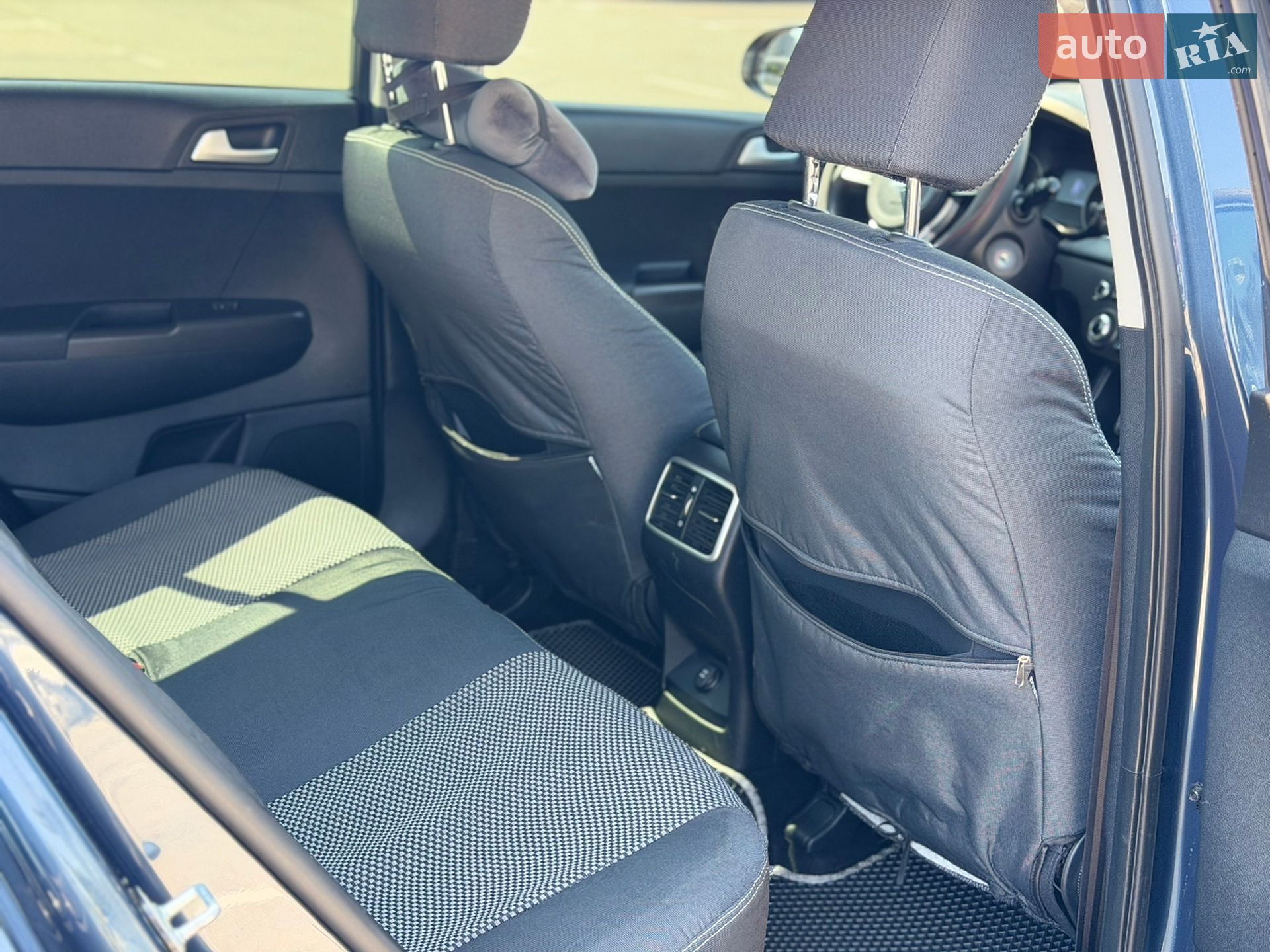 Kia Sportage 2019 VIN U5YPG814BLL840352 фото оголошення 18 з 26