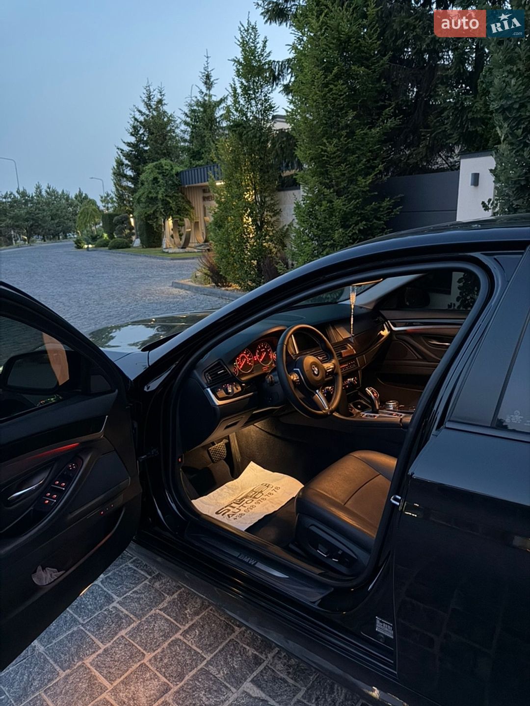 BMW 5 Series 2015 VIN WBA5A5C53GD526713 фото оголошення 21 з 32