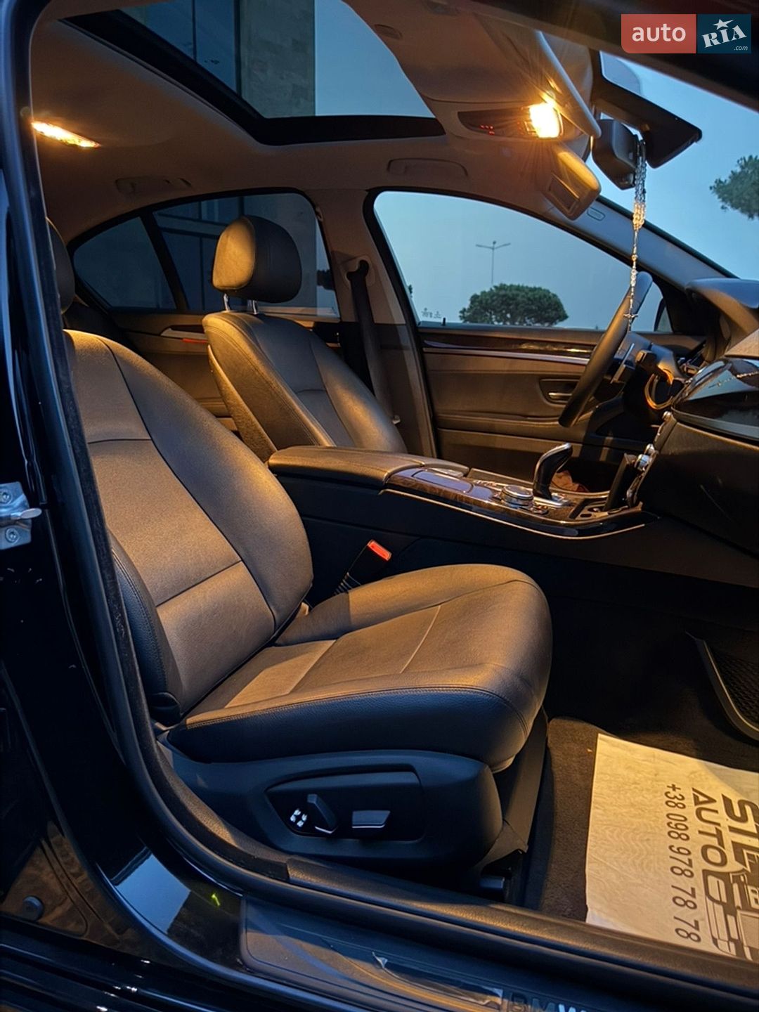 BMW 5 Series 2015 VIN WBA5A5C53GD526713 фото оголошення 30 з 32