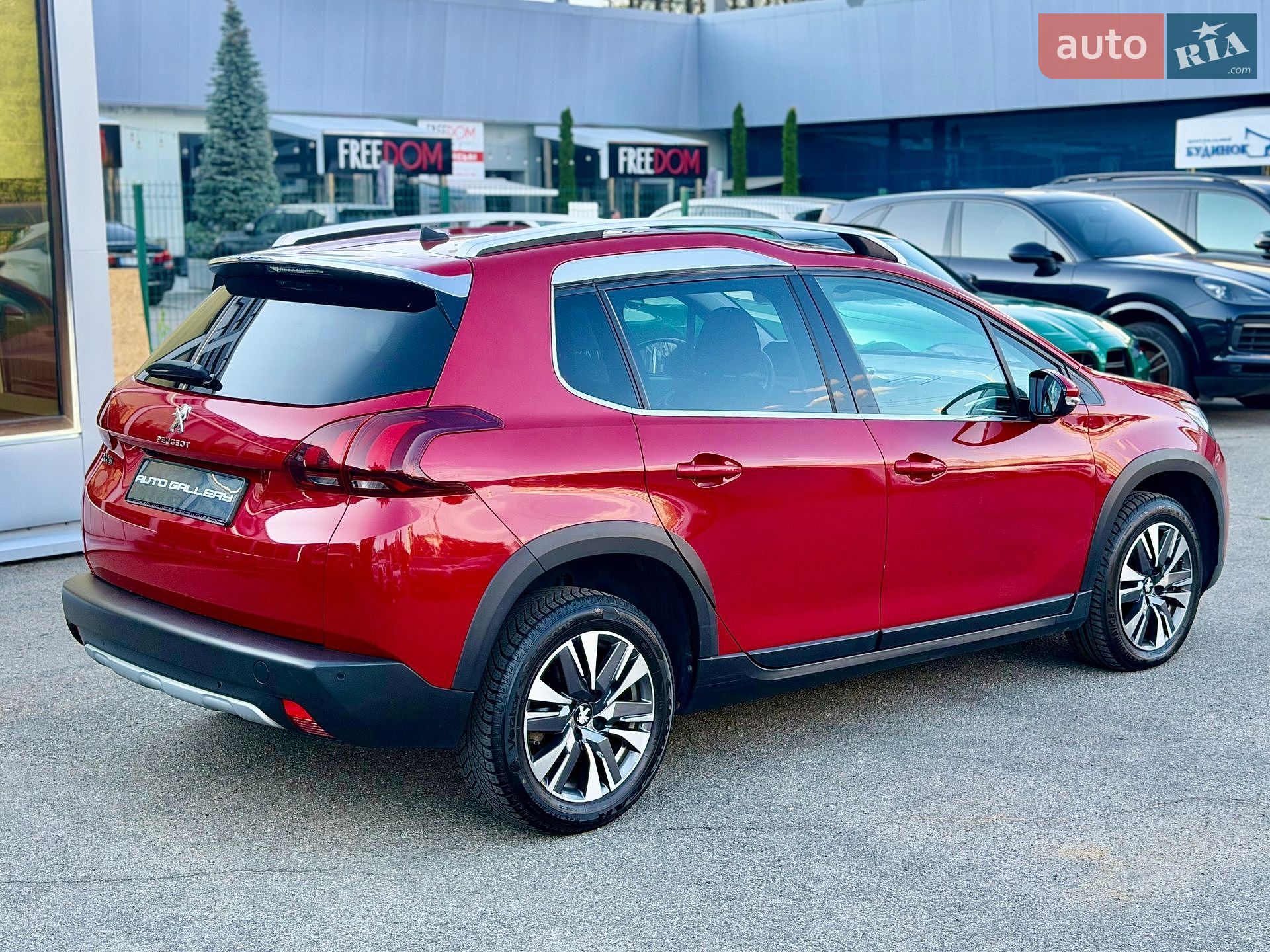 Peugeot 2008 2019 VIN VF3CUHNVTKY206869 фото оголошення 4 з 32
