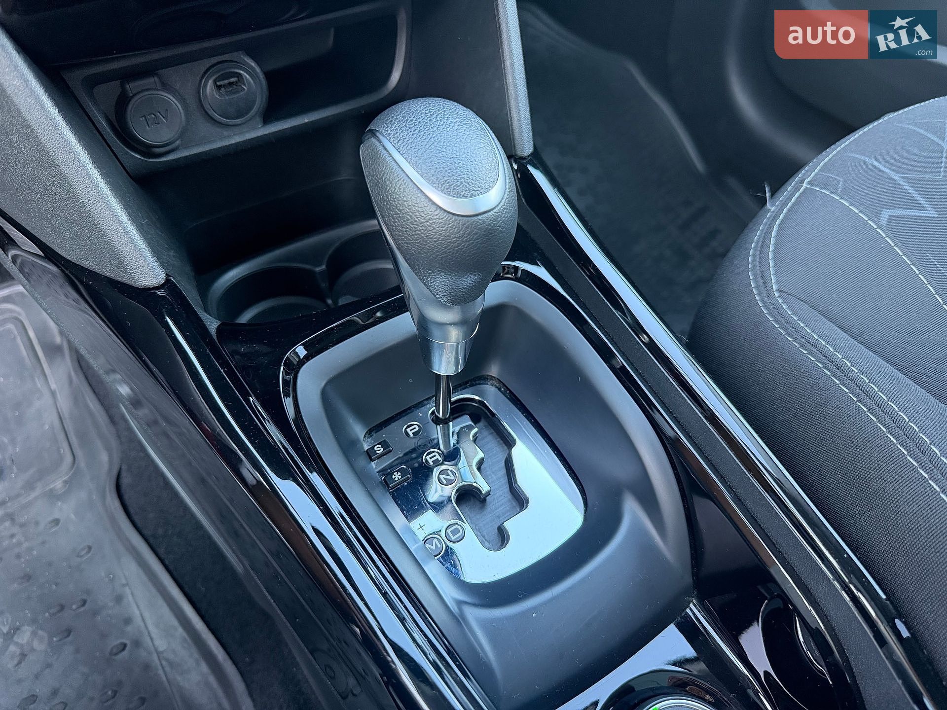 Peugeot 2008 2019 VIN VF3CUHNVTKY206869 фото оголошення 25 з 32