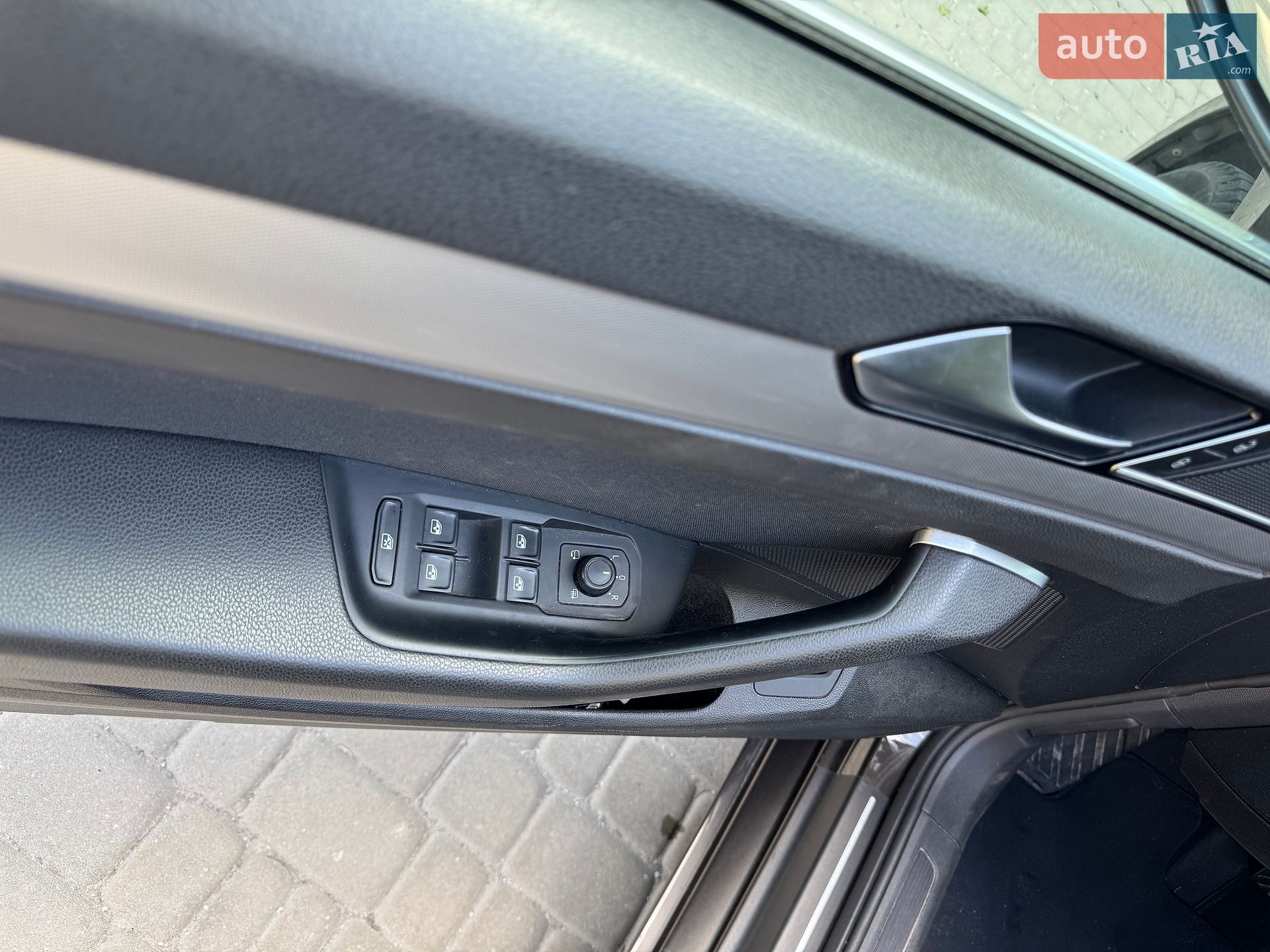 Volkswagen Passat 2016 VIN WVWZZZ3CZHE044010 фото оголошення 11 з 72