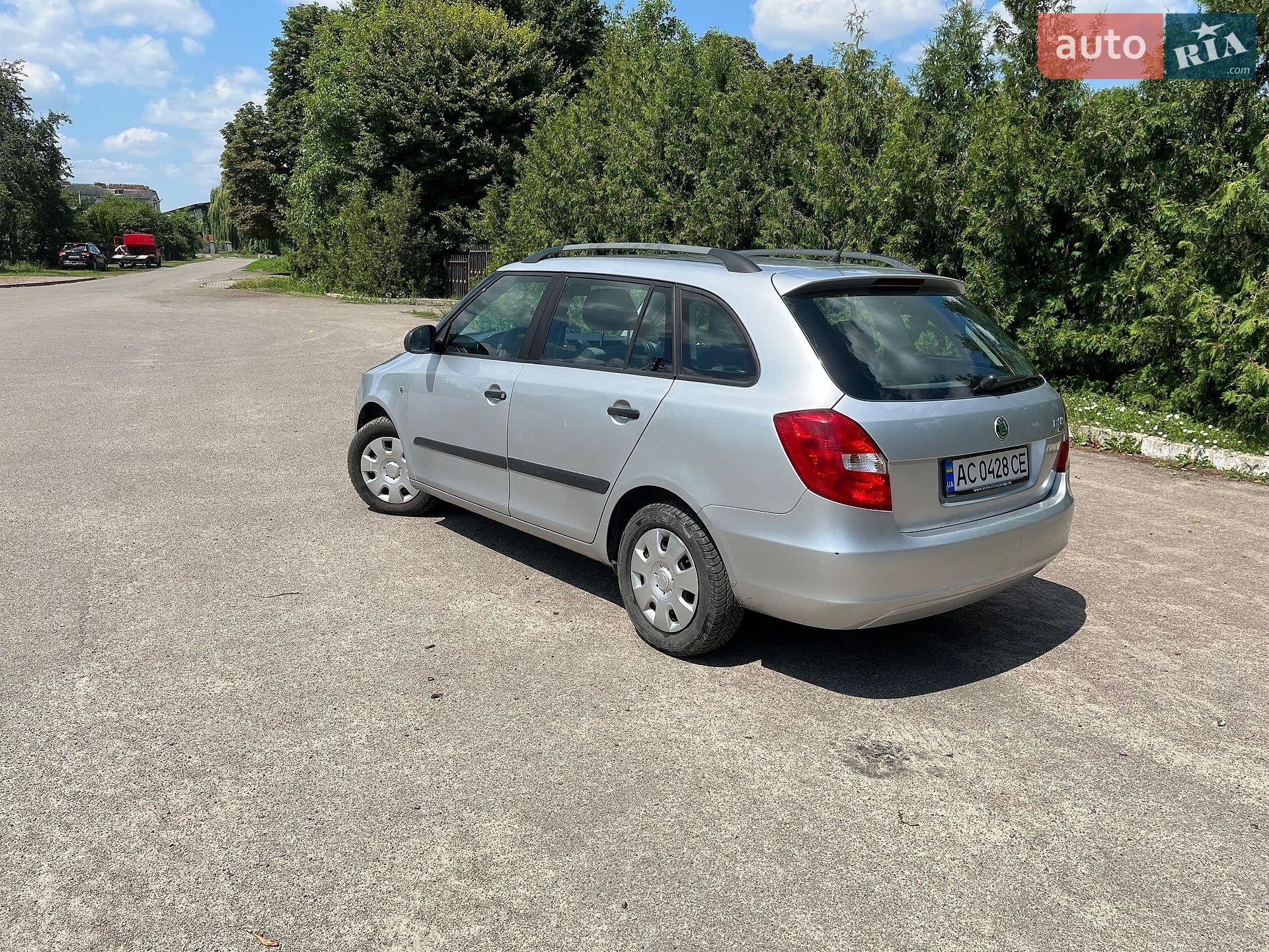 Skoda Fabia 2010 VIN TMBFH65JXA3040870 фото оголошення 4 з 24