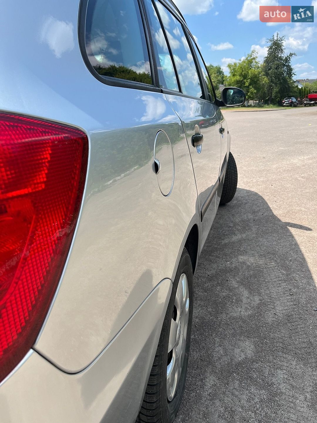 Skoda Fabia 2010 VIN TMBFH65JXA3040870 фото оголошення 10 з 24