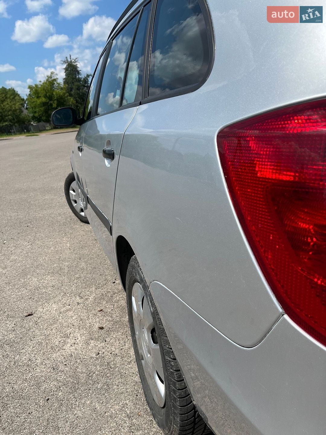 Skoda Fabia 2010 VIN TMBFH65JXA3040870 фото оголошення 9 з 24