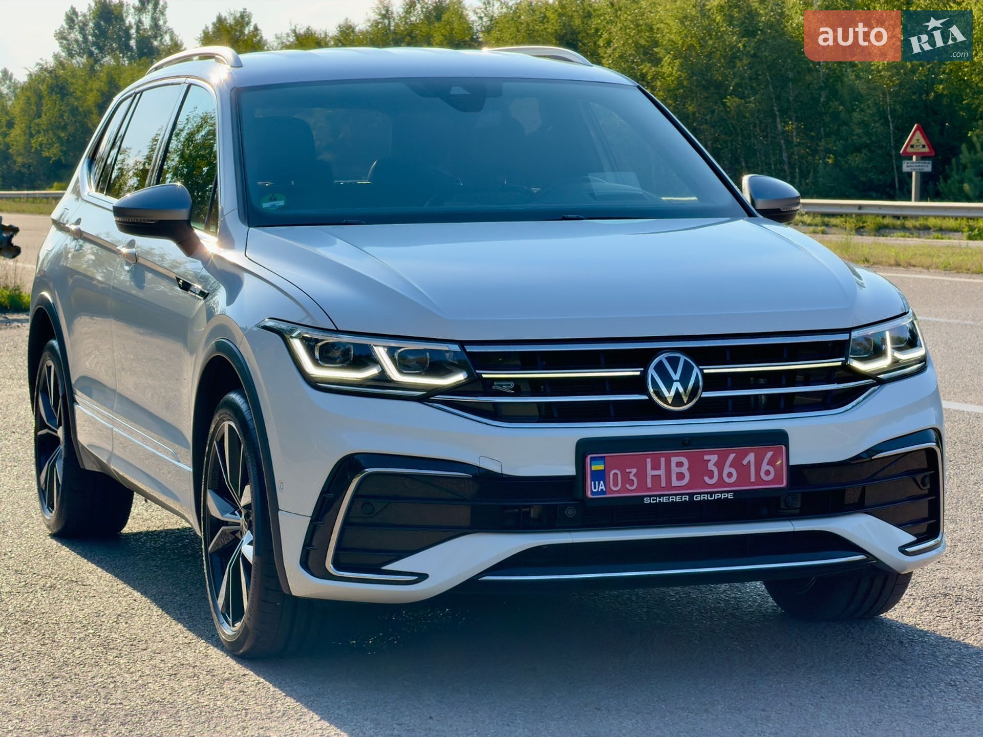 Volkswagen Tiguan Allspace 2021 VIN WVGZZZ5NZNM003325 фото оголошення 19 з 183