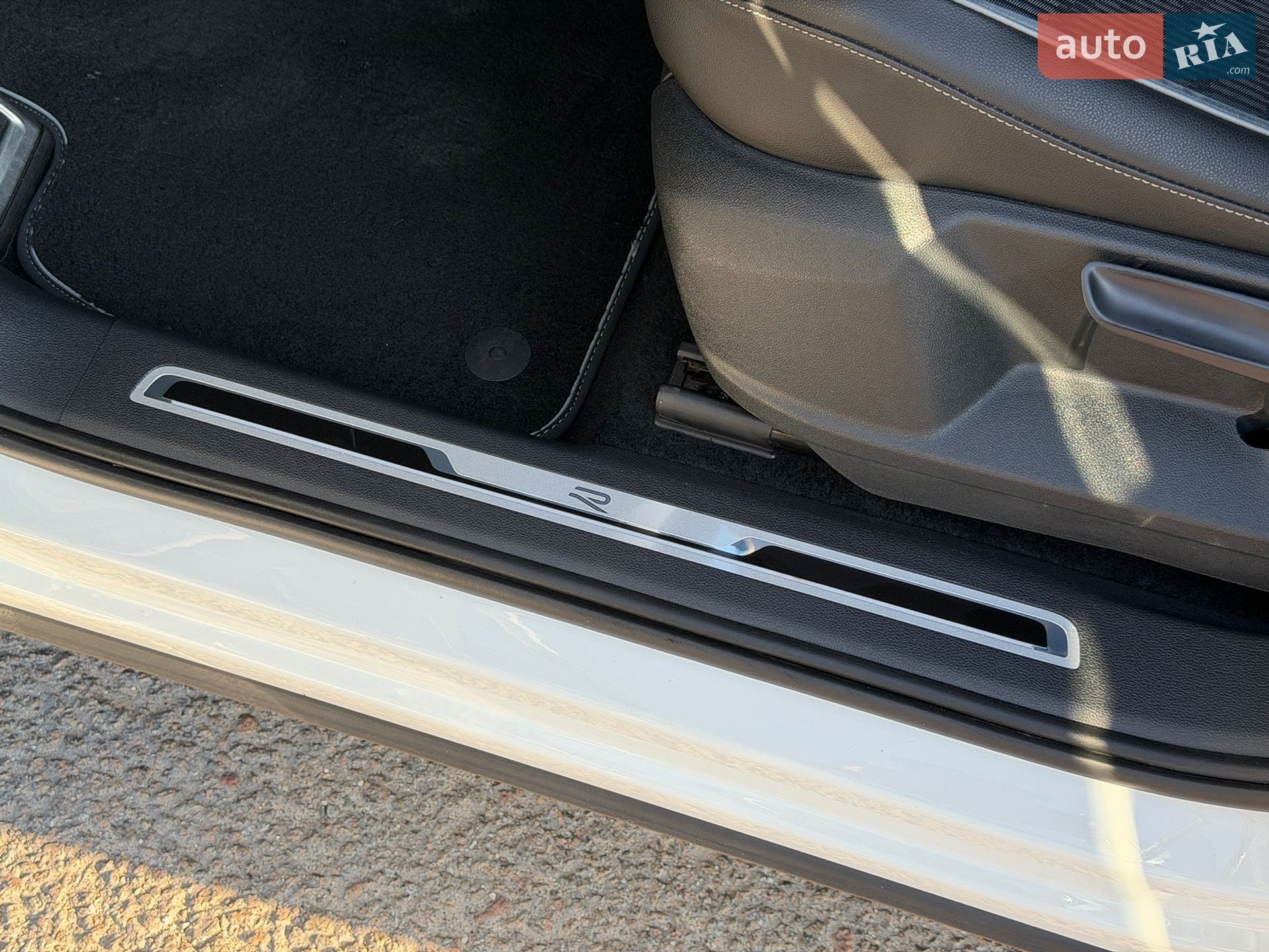 Volkswagen Tiguan Allspace 2021 VIN WVGZZZ5NZNM003325 фото оголошення 76 з 183