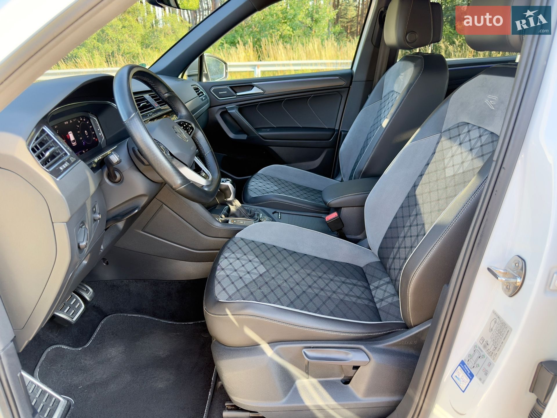 Volkswagen Tiguan Allspace 2021 VIN WVGZZZ5NZNM003325 фото оголошення 78 з 183