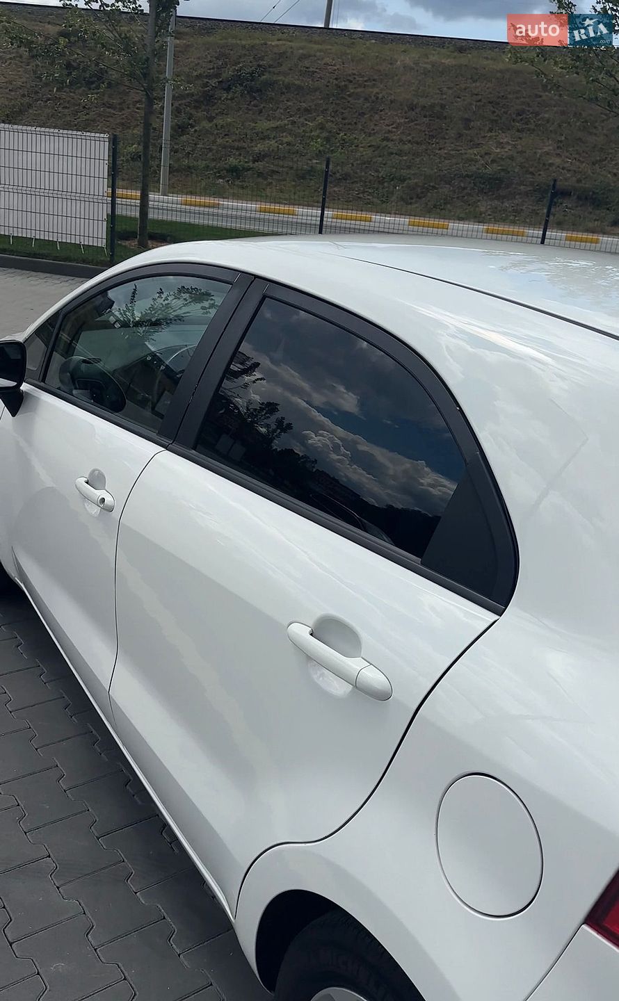 Kia Rio 2016 VIN KNADN512BG6018932 фото оголошення 5 з 13