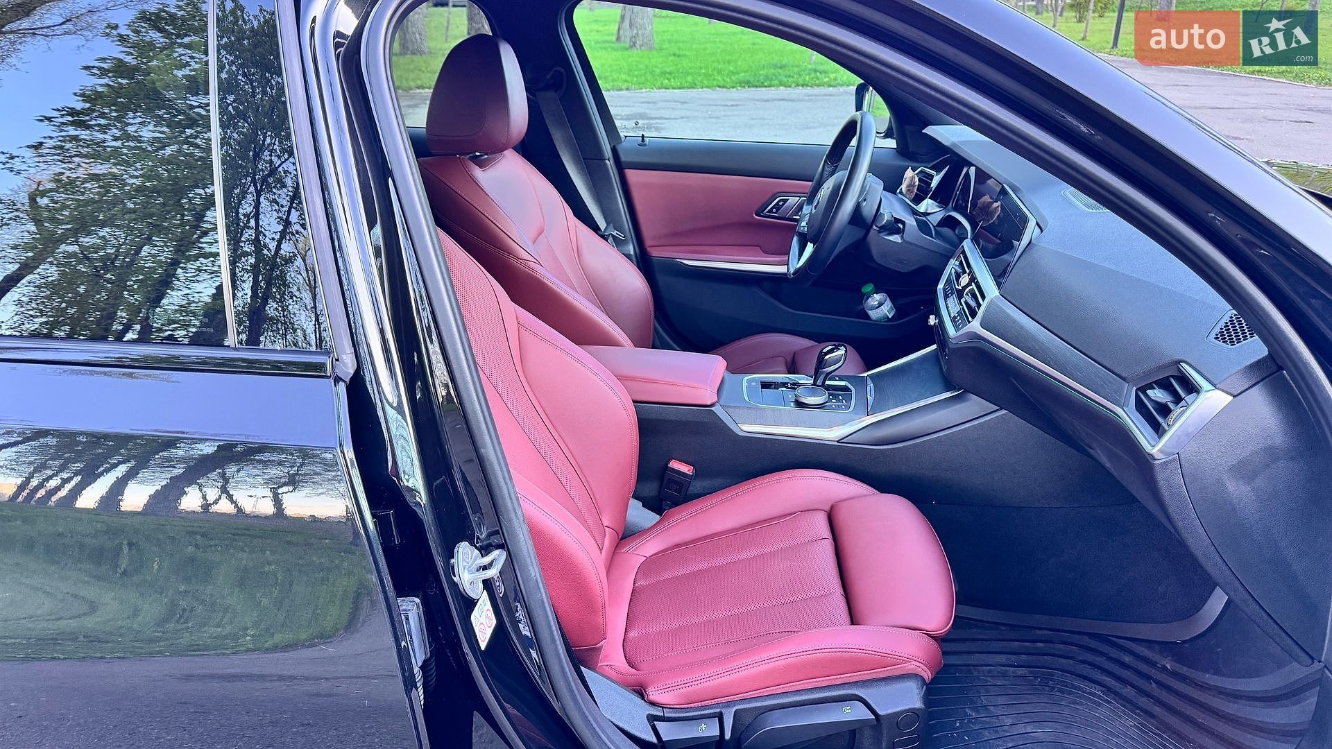BMW 3 Series 2022 VIN WBA5V380608C53712 фото оголошення 13 з 34